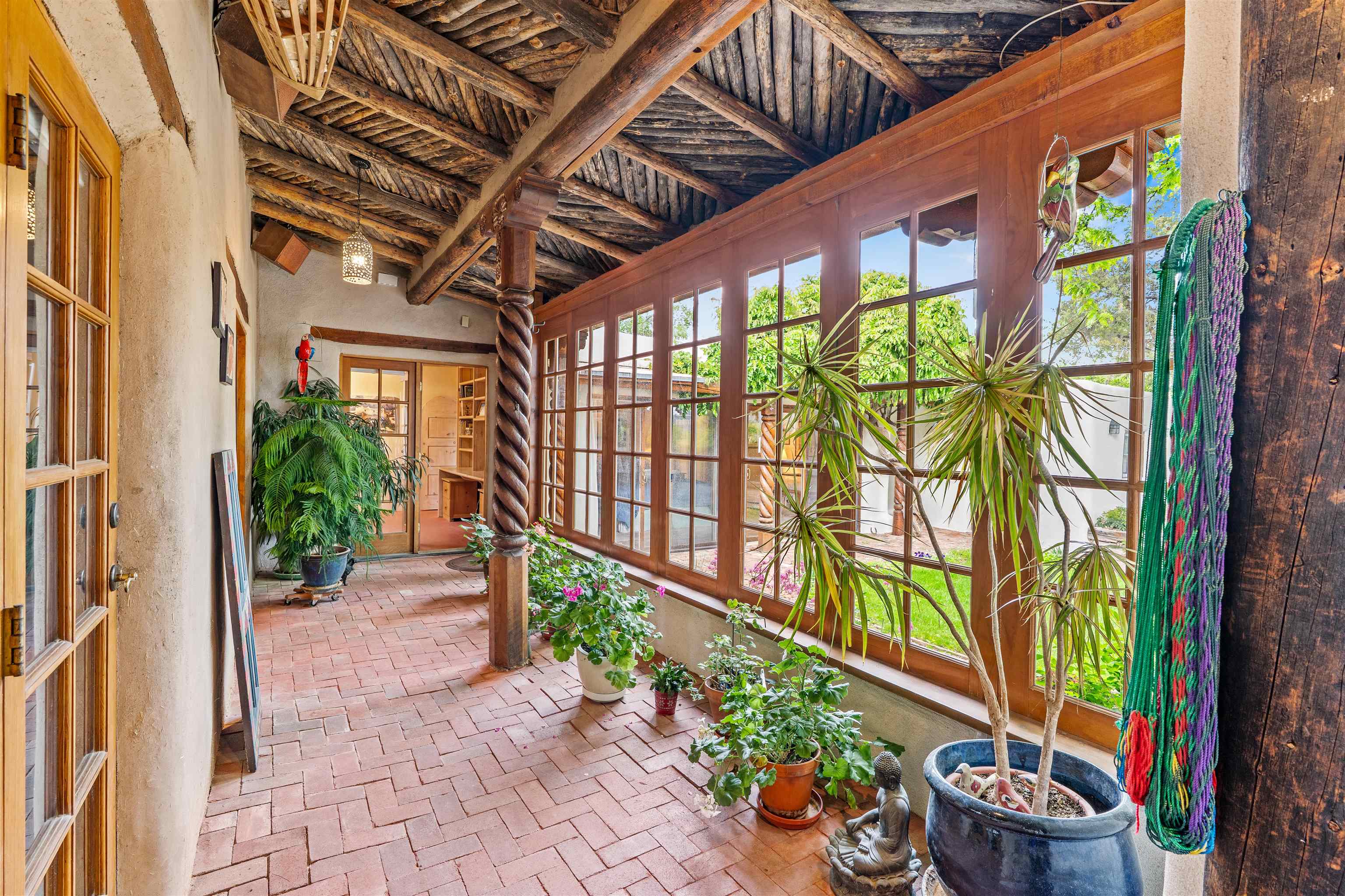 115 Quesnel St, Taos, New Mexico image 16