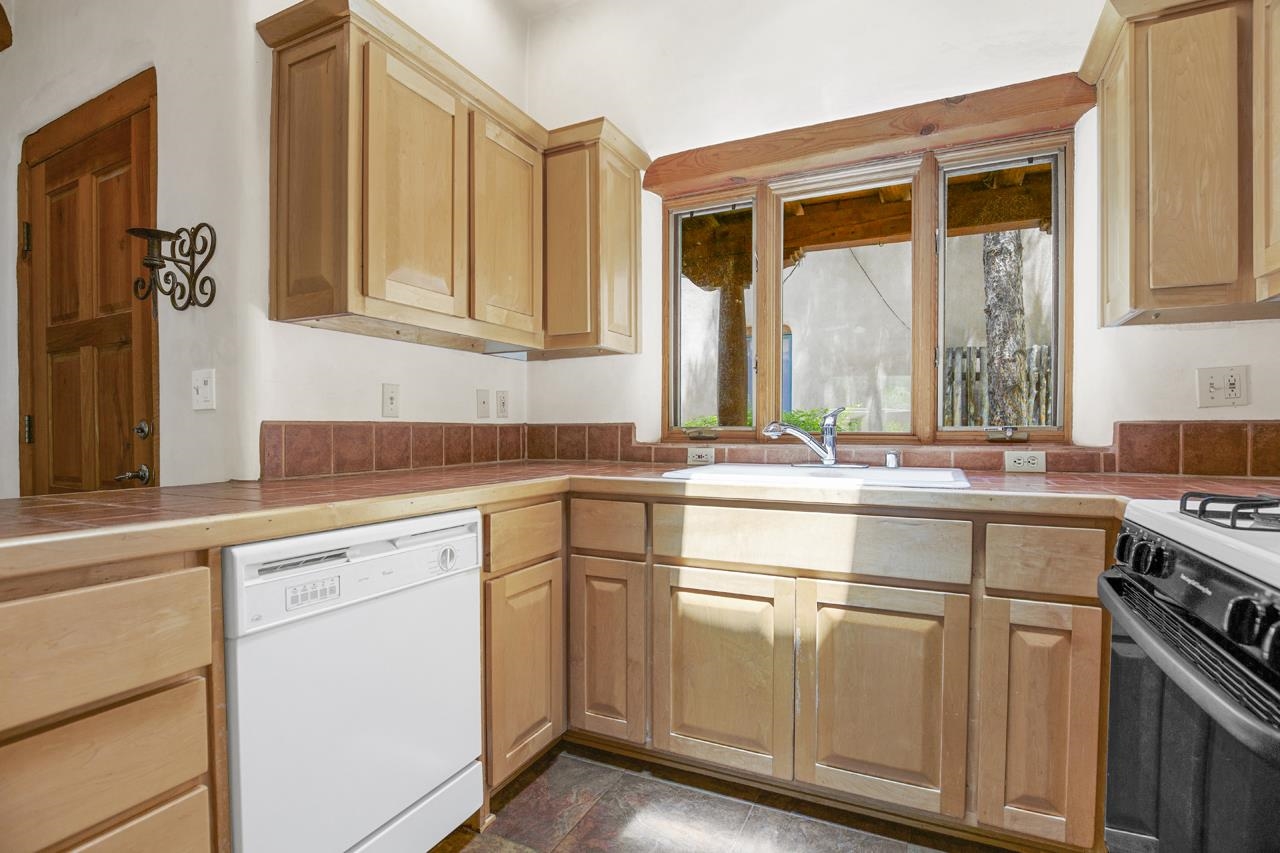 404 Dolan Street Unit D St #D, Taos, New Mexico image 7
