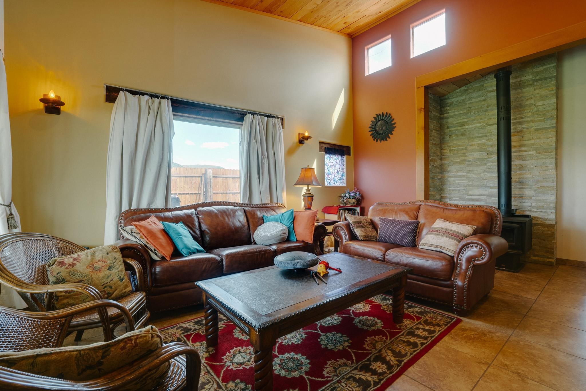 43 La Morada Rd, Ranchos de Taos, New Mexico image 5