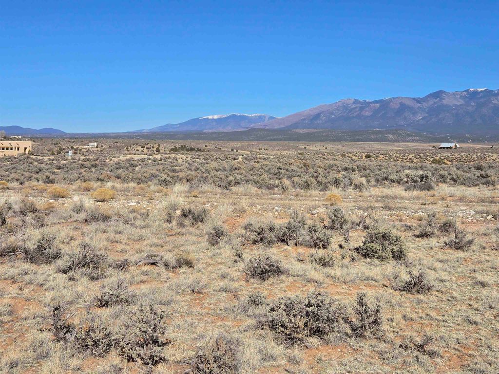 Photo of Lot 1B Painted Pony Lane, El Prado, NM 87529 (MLS # 114522)