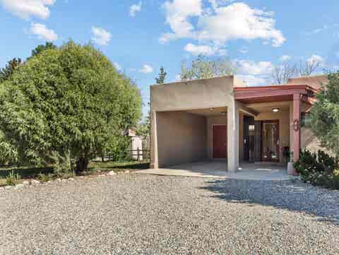 Condo For Sale - 18 Comanche Road #33<br/> El Prado, NM 87529