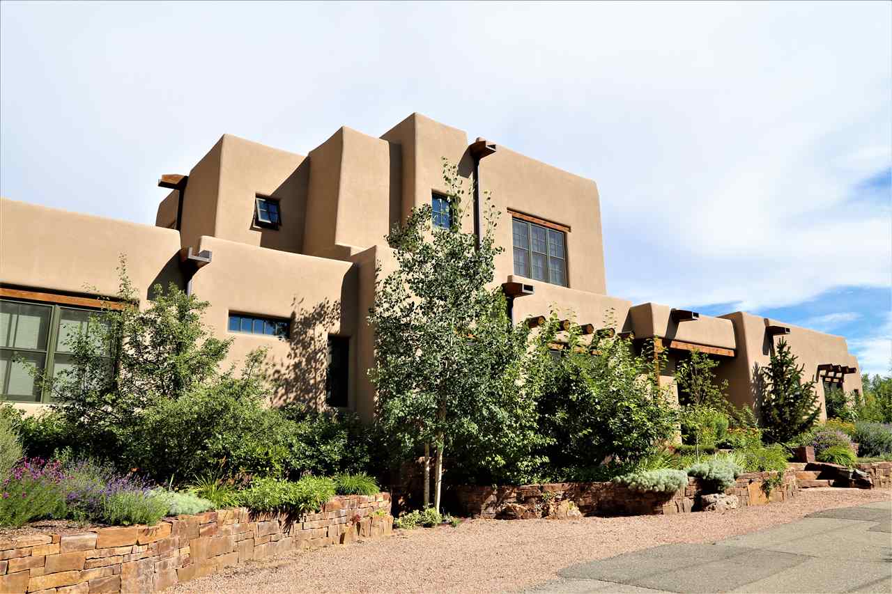 305 Devargas Lane, Taos, New Mexico image 48