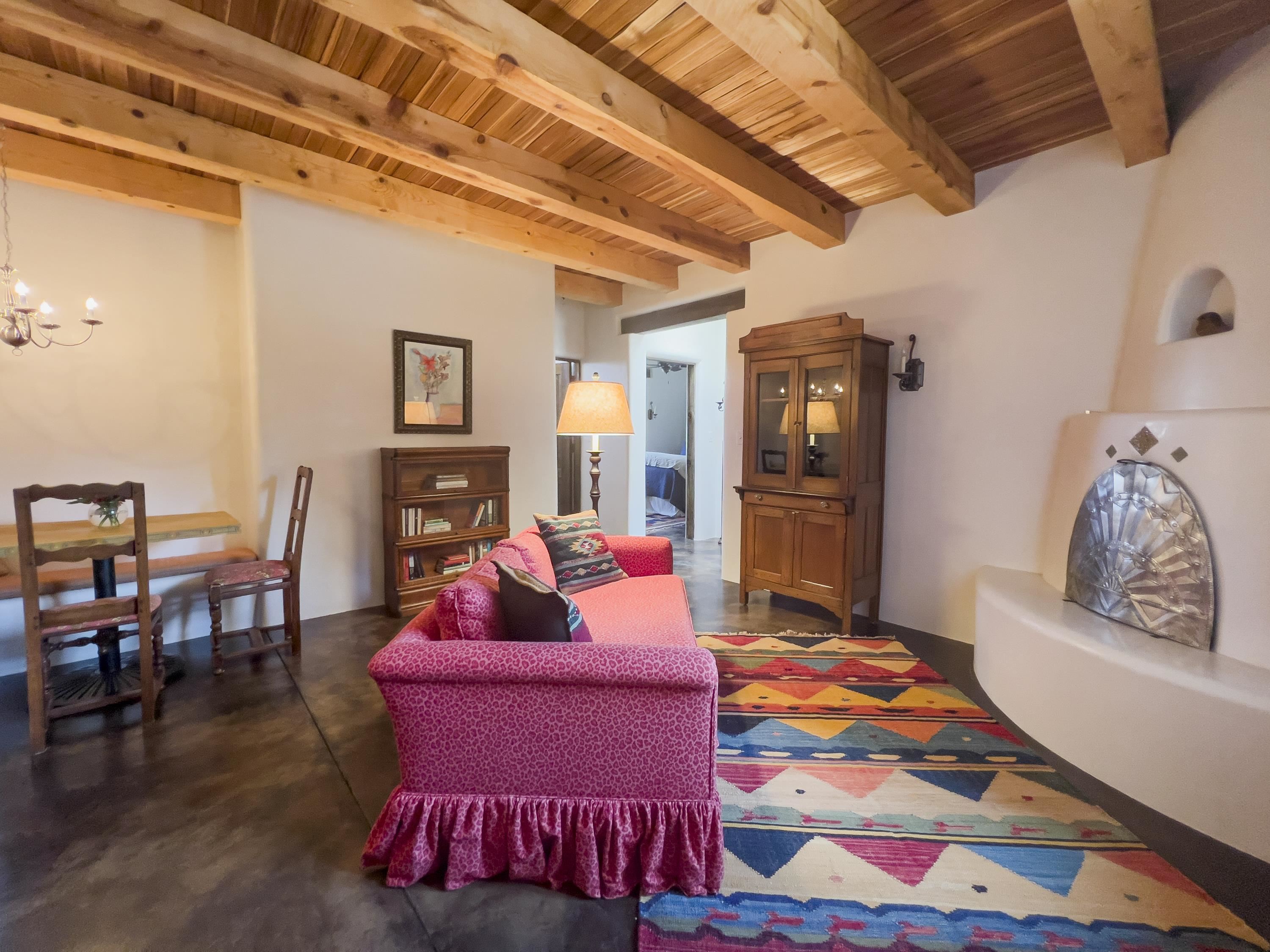 305 Devargas Lane, Taos, New Mexico image 38