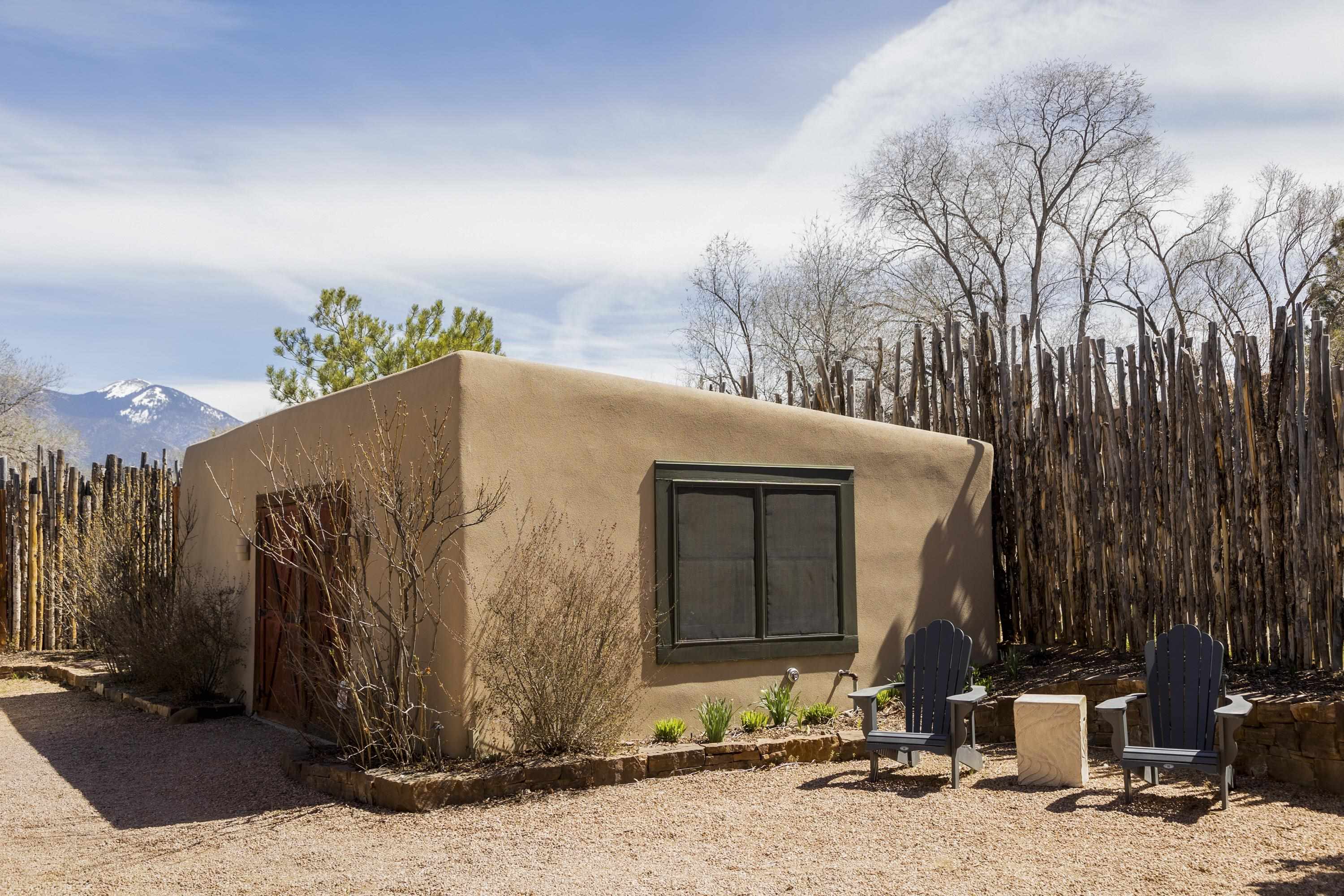 305 Devargas Lane, Taos, New Mexico image 43