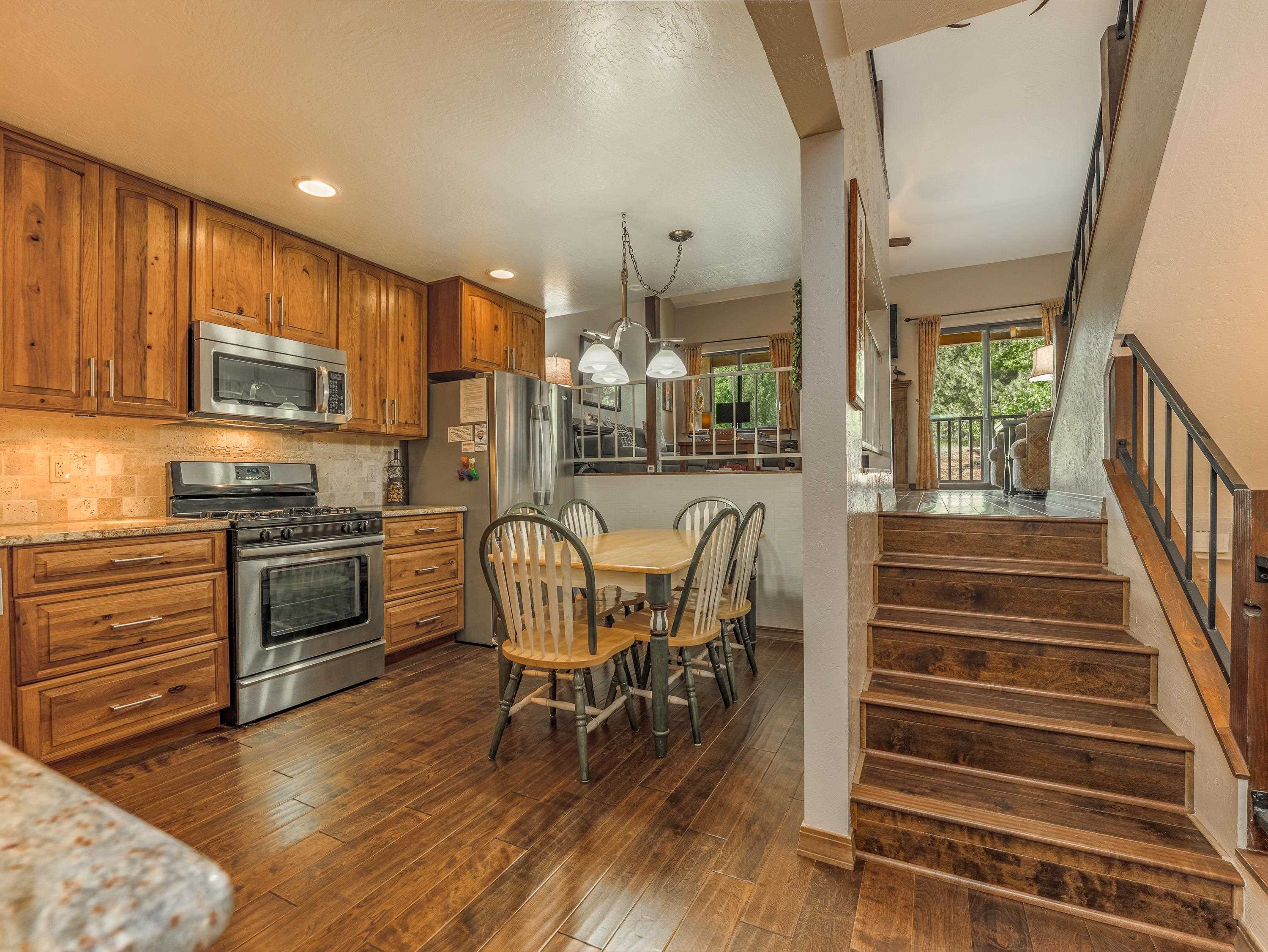 Angel Fire, New Mexico 87710, United States, 2 Bedrooms Bedrooms, ,2 BathroomsBathrooms,Residential,Pending,186479