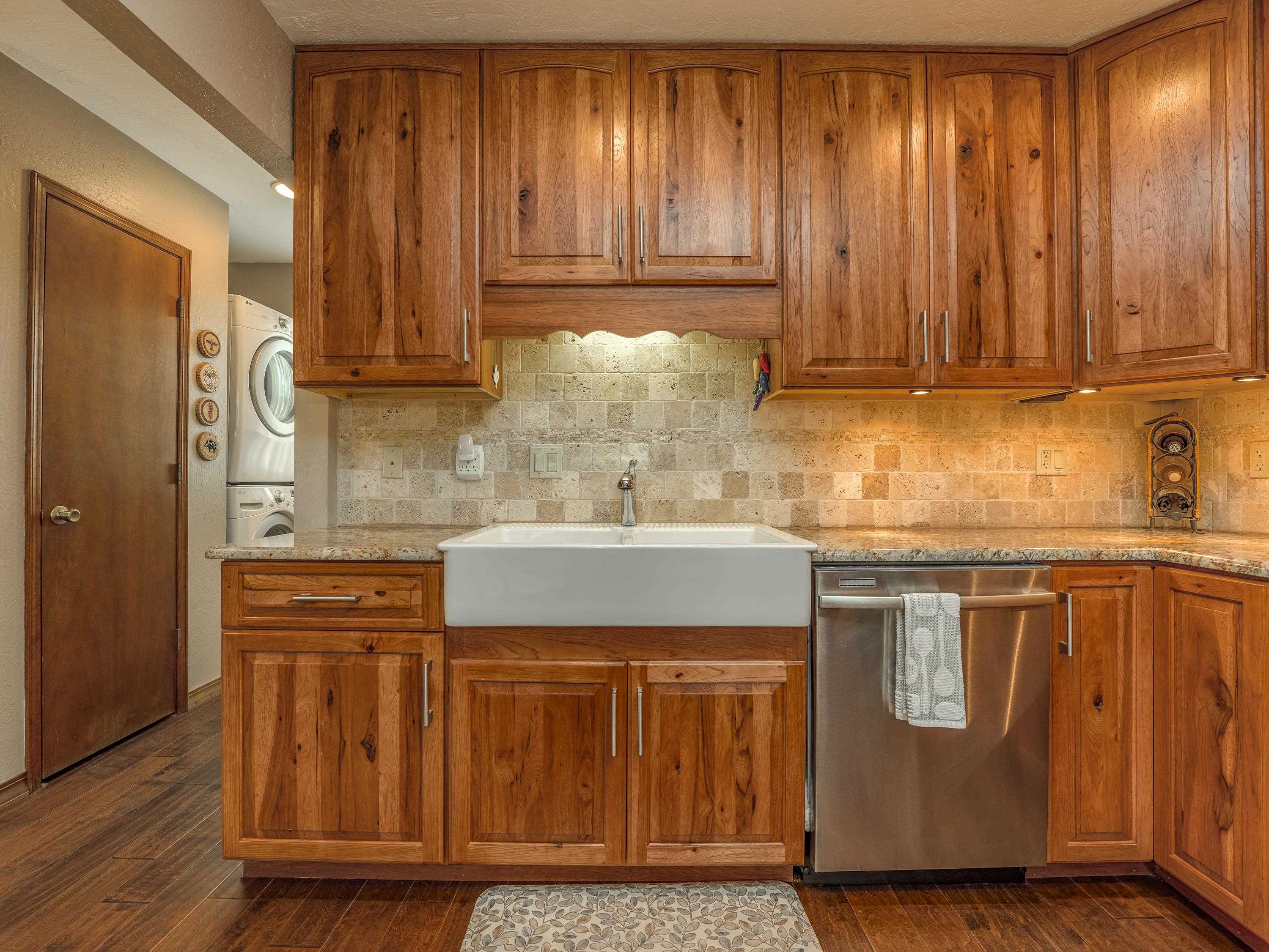 Angel Fire, New Mexico 87710, United States, 2 Bedrooms Bedrooms, ,2 BathroomsBathrooms,Residential,Pending,186479