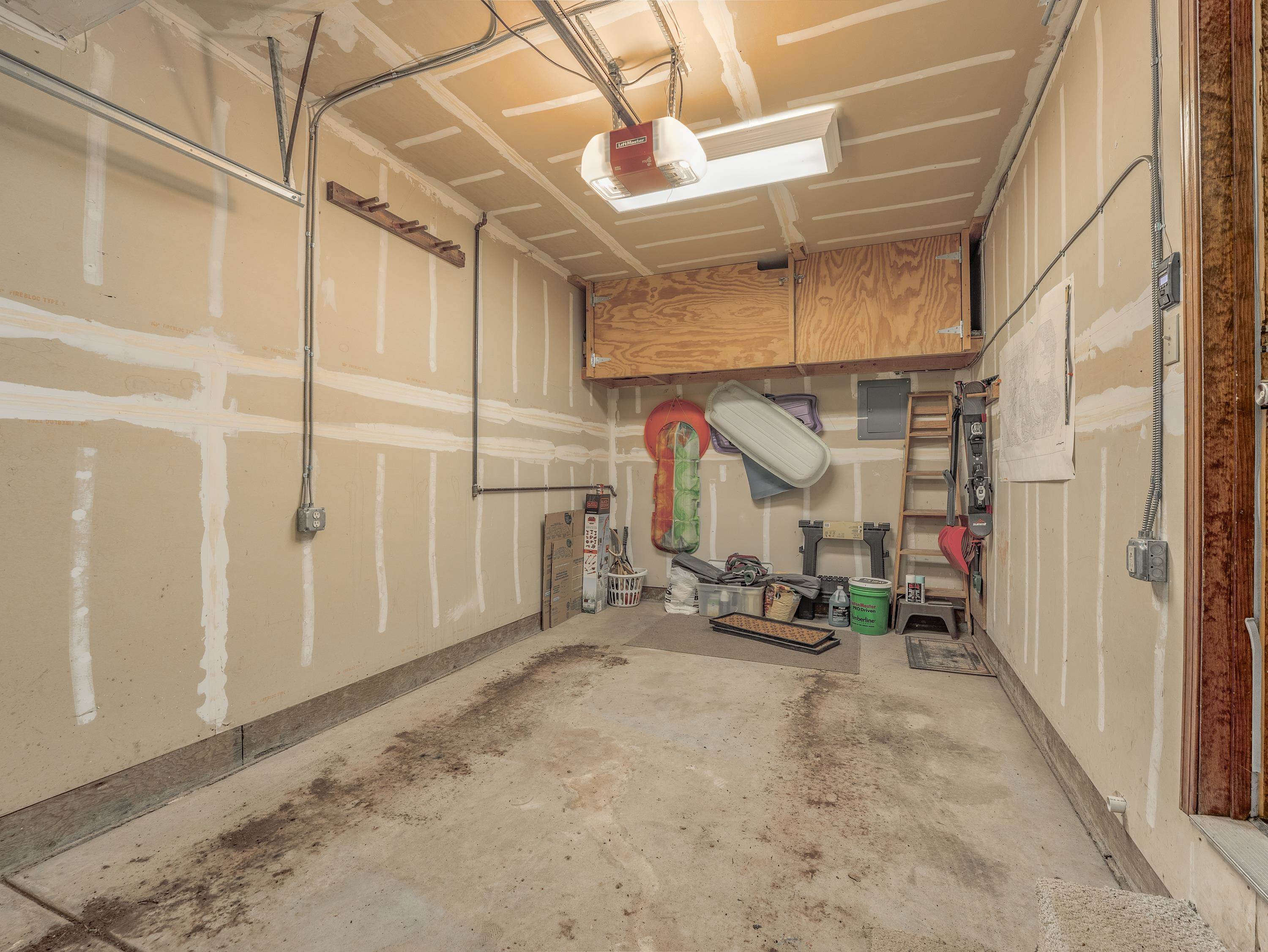 Angel Fire, New Mexico 87710, United States, 2 Bedrooms Bedrooms, ,2 BathroomsBathrooms,Residential,Pending,186479