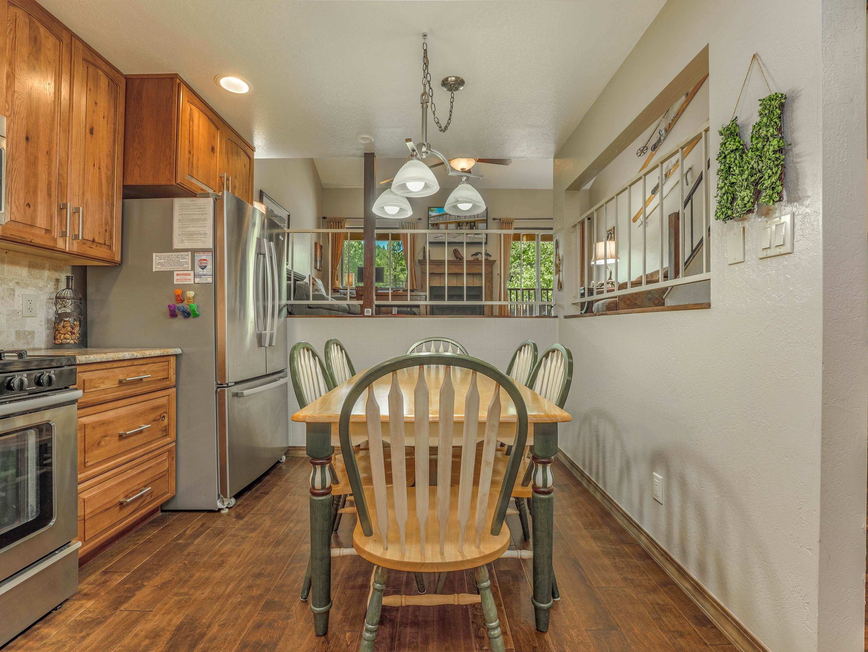 Angel Fire, New Mexico 87710, United States, 2 Bedrooms Bedrooms, ,2 BathroomsBathrooms,Residential,Pending,186479