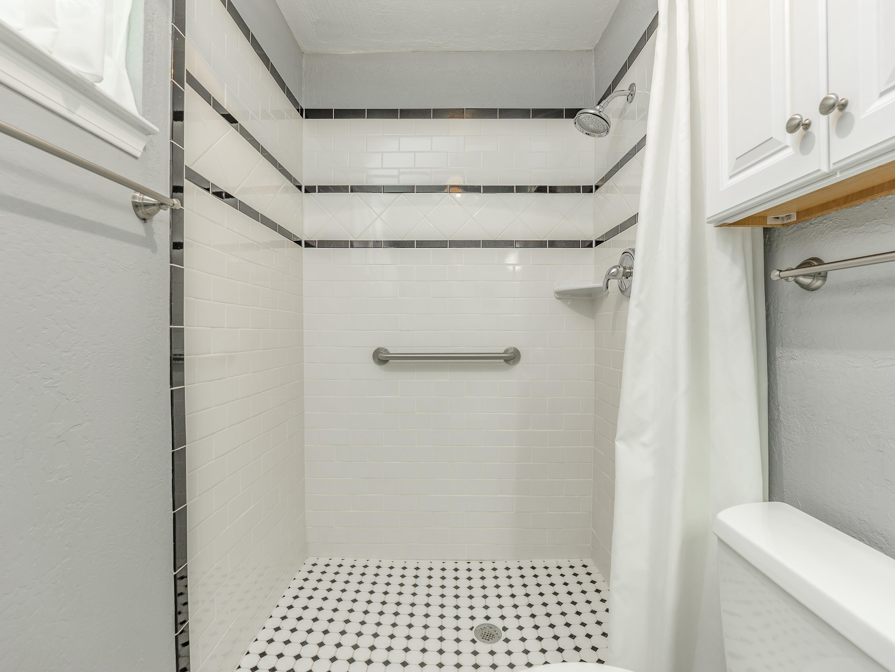 Angel Fire, New Mexico 87710, United States, 2 Bedrooms Bedrooms, ,2 BathroomsBathrooms,Residential,Pending,186479