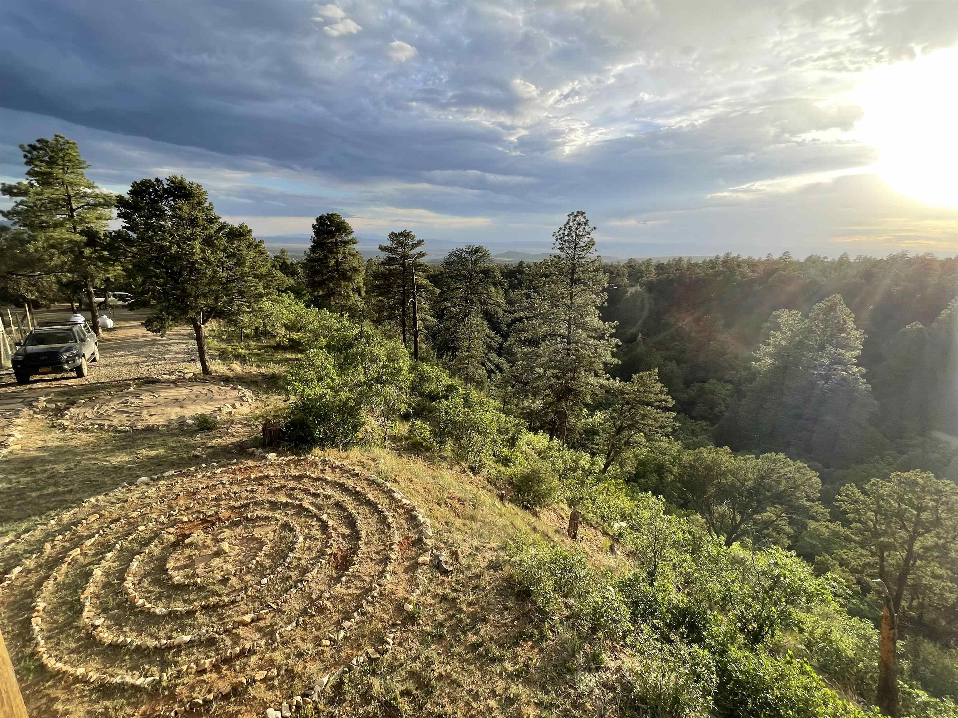 267 Gallina Canyon Rd, Taos, New Mexico image 18