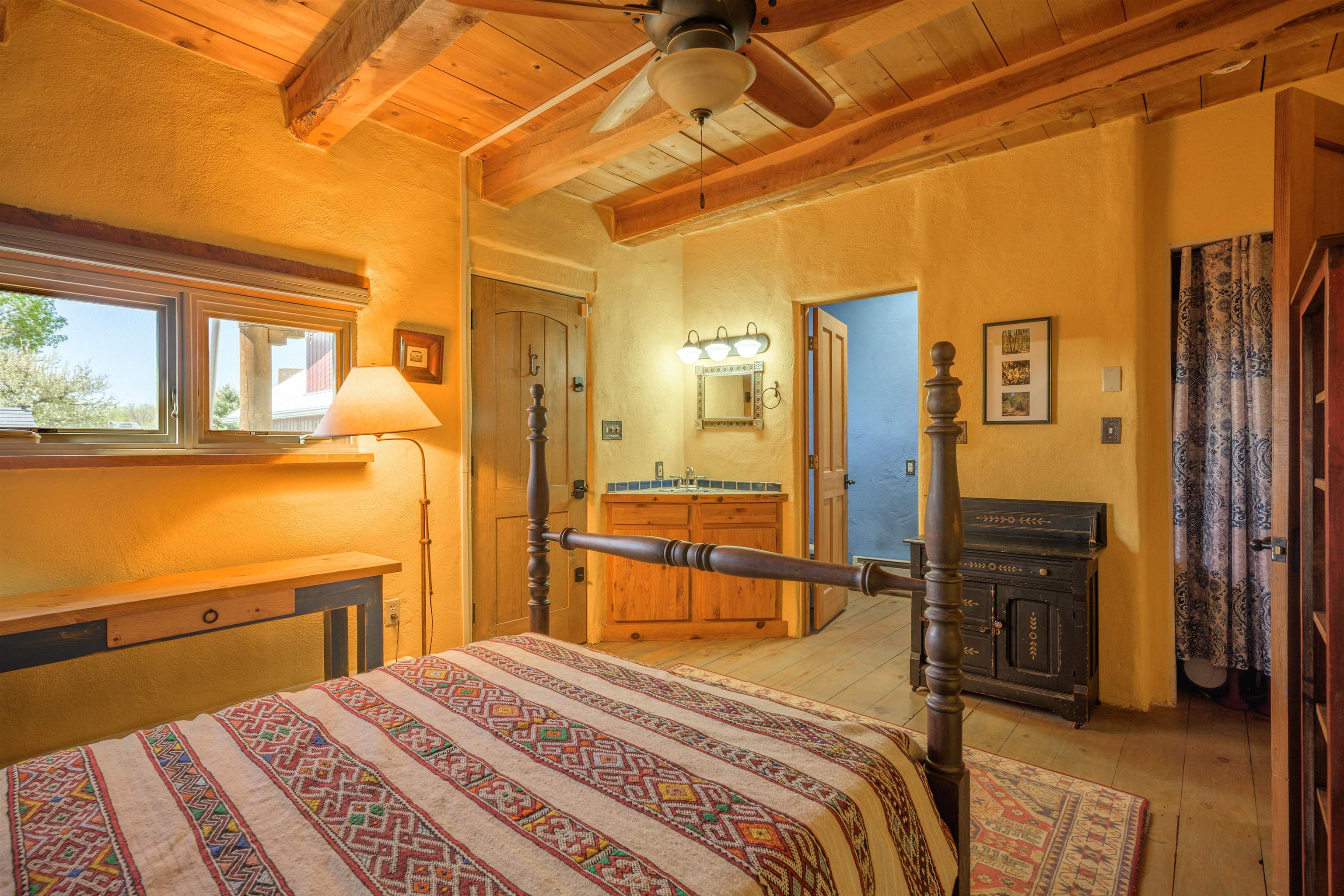 3 Manzano Viejo, Taos, New Mexico image 14