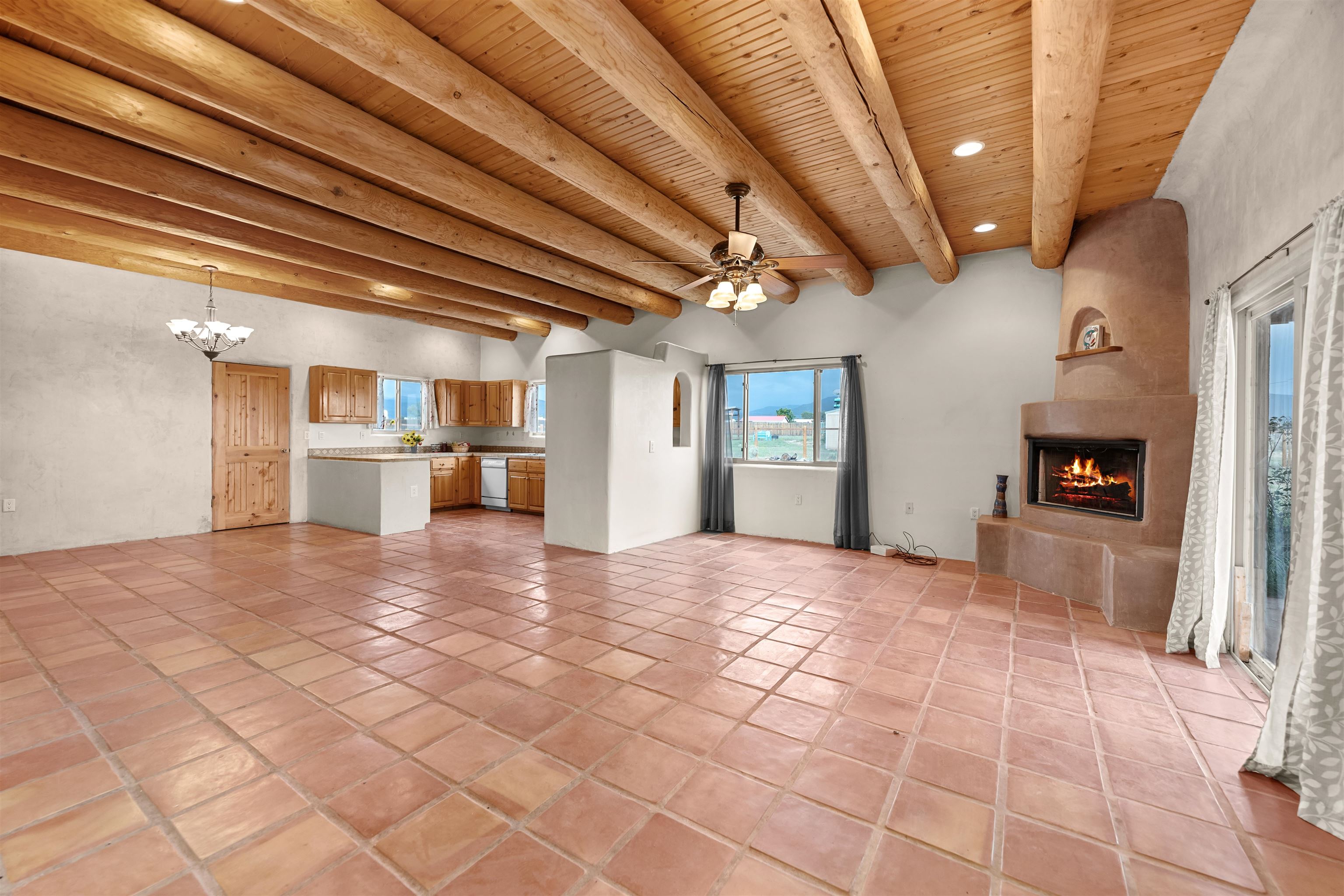 Ranchos De Taos, New Mexico 87557, United States, 2 Bedrooms Bedrooms, ,3 BathroomsBathrooms,Residential,Active,219400