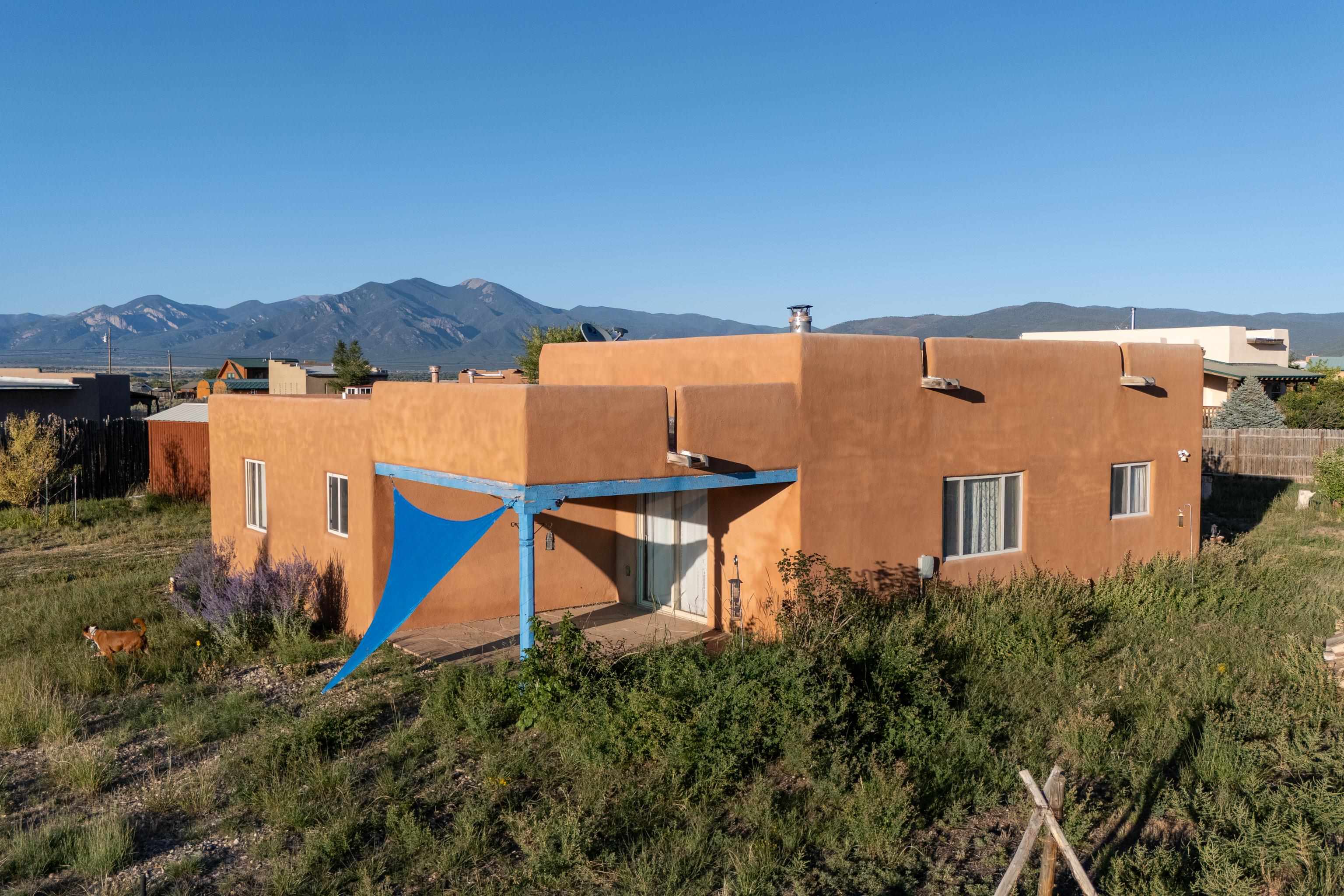 Ranchos De Taos, New Mexico 87557, United States, 2 Bedrooms Bedrooms, ,3 BathroomsBathrooms,Residential,Active,219400