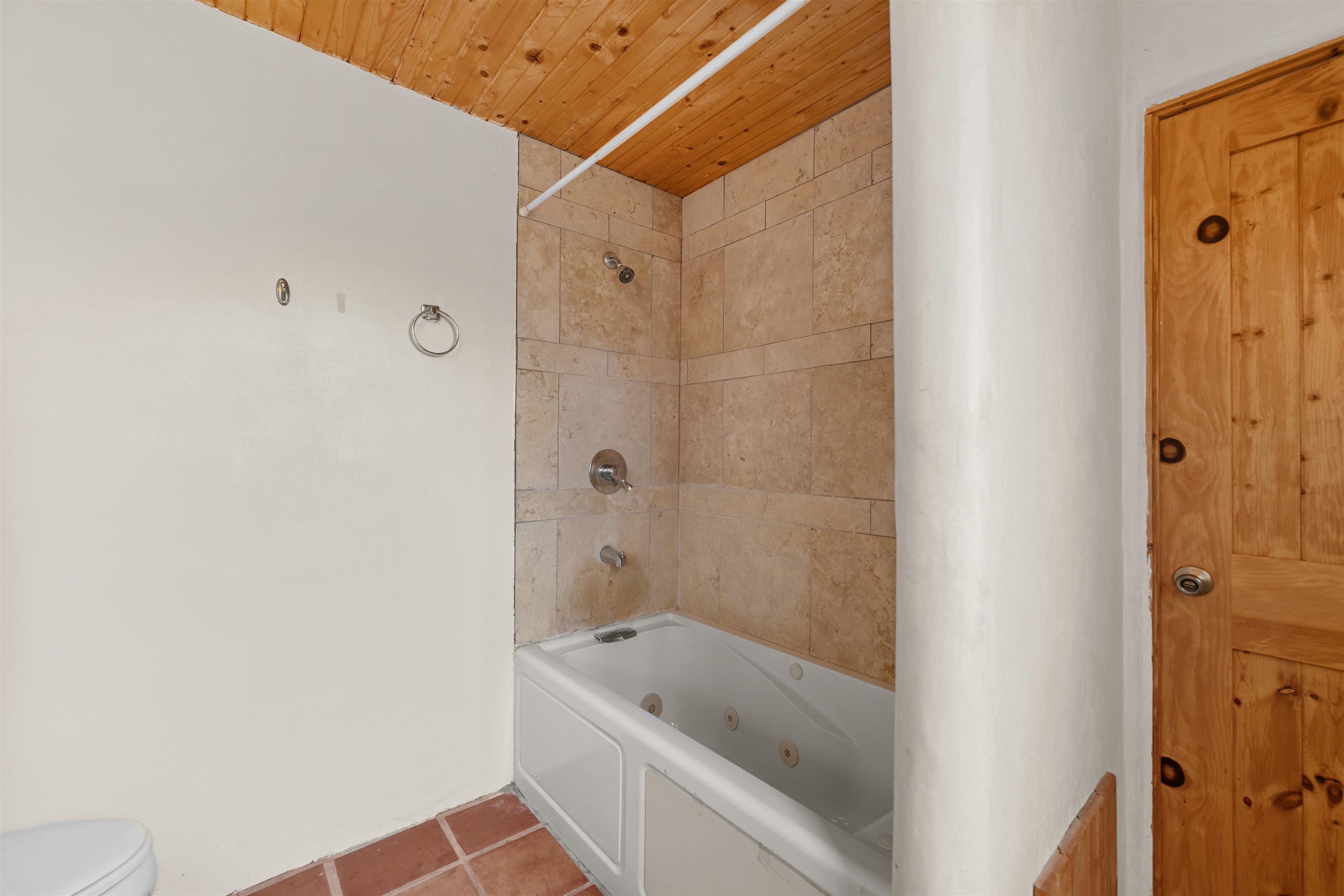 Ranchos De Taos, New Mexico 87557, United States, 2 Bedrooms Bedrooms, ,3 BathroomsBathrooms,Residential,Active,219400