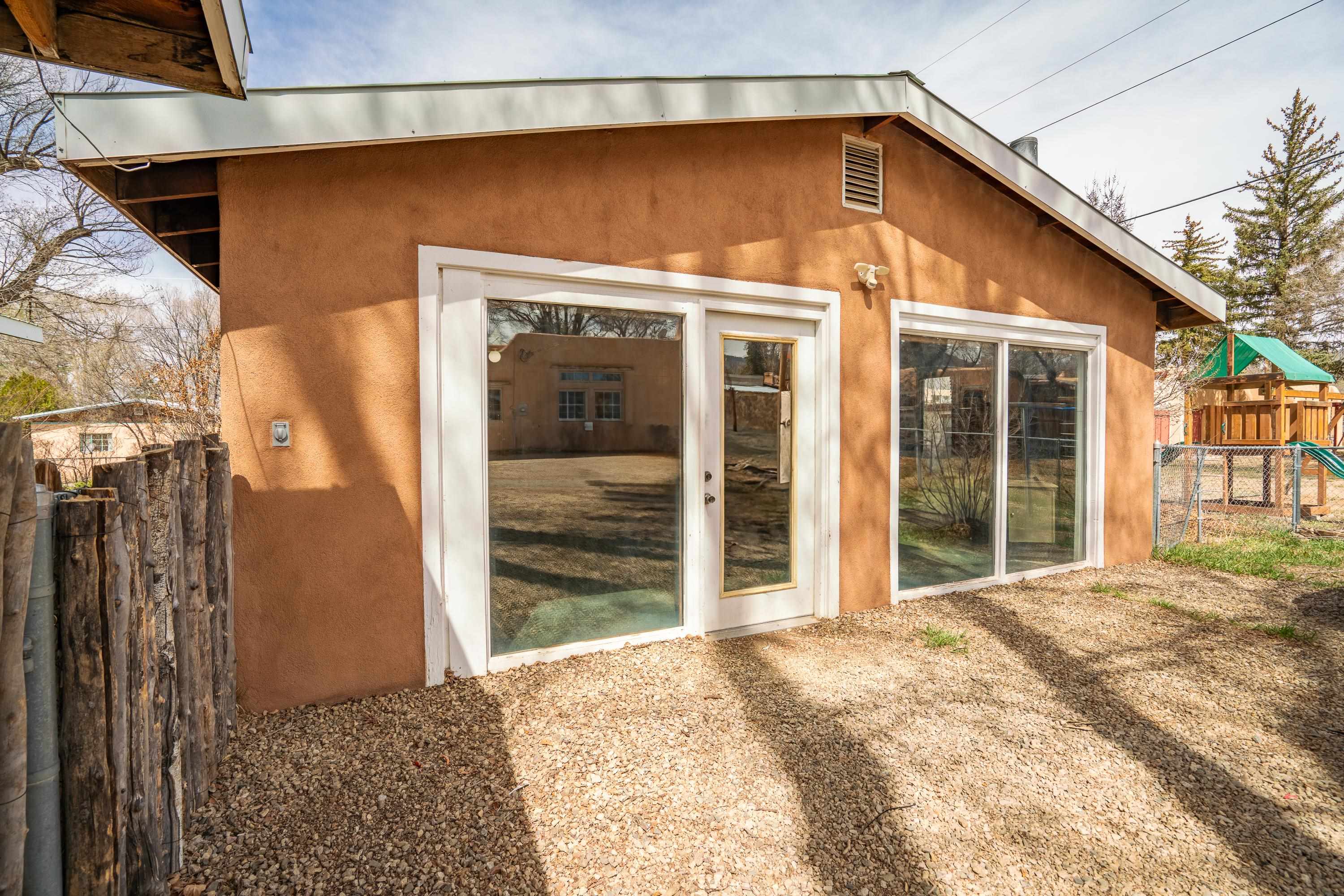 111 Sierra Vista Road, Taos, New Mexico image 39
