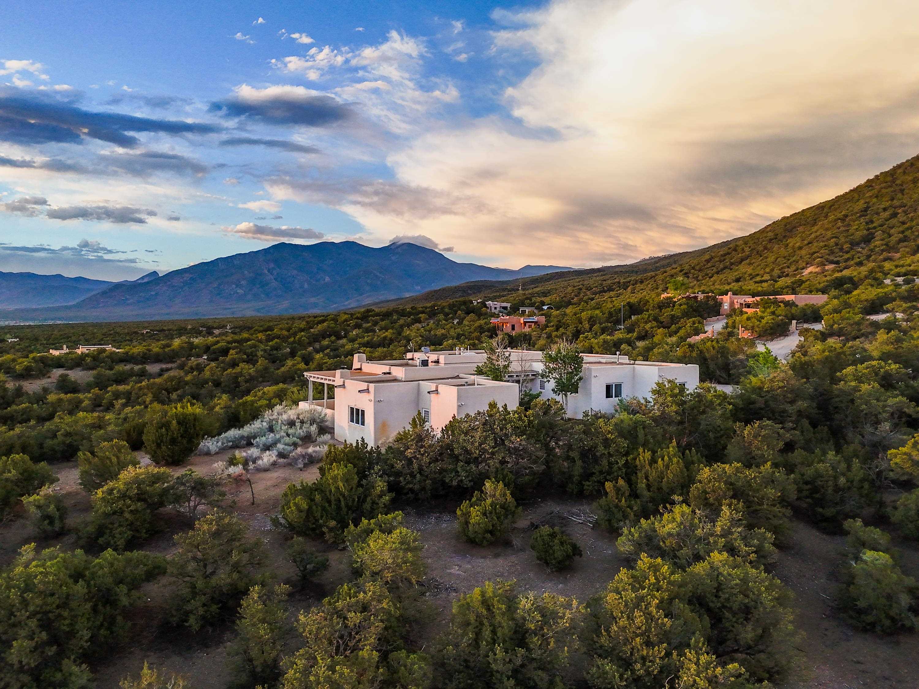 508 Camino Del Cielo, Taos, New Mexico image 3