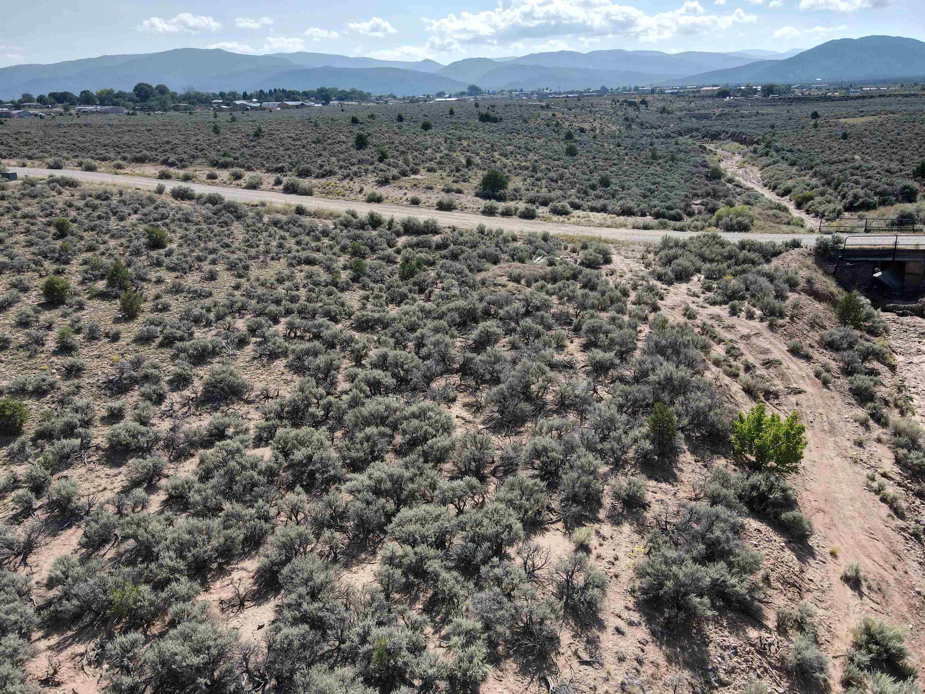 Laguardia, Ranchos de Taos, New Mexico image 20