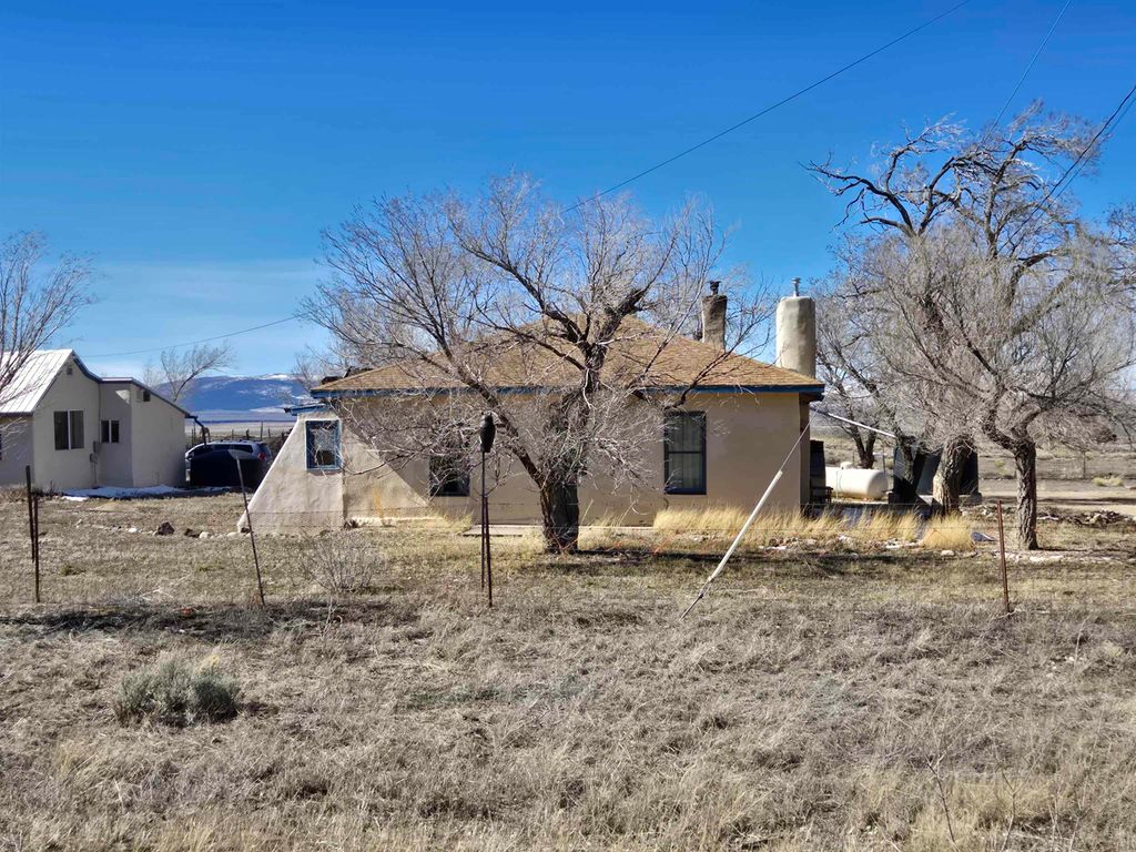 Photo of 3204 Hwy 522, Questa, NM 87556 (MLS # 114608)