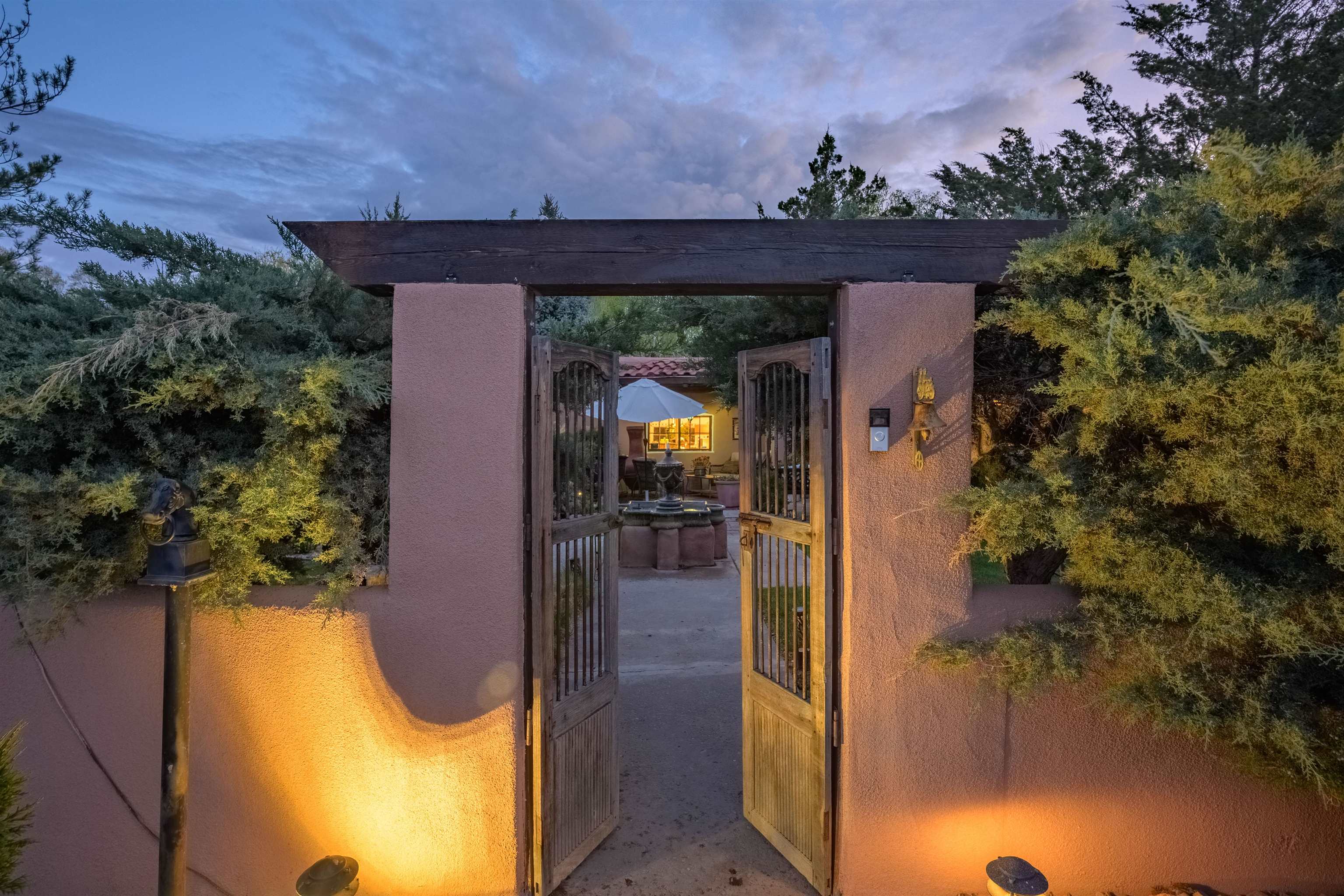 222 Hwy 240, Ranchos de Taos, New Mexico image 50
