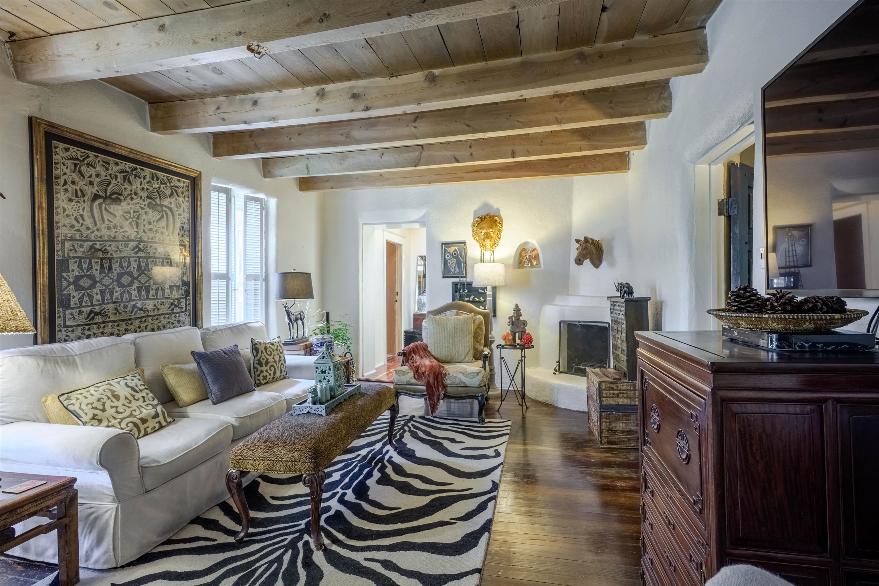 222 Hwy 240, Ranchos de Taos, New Mexico image 15