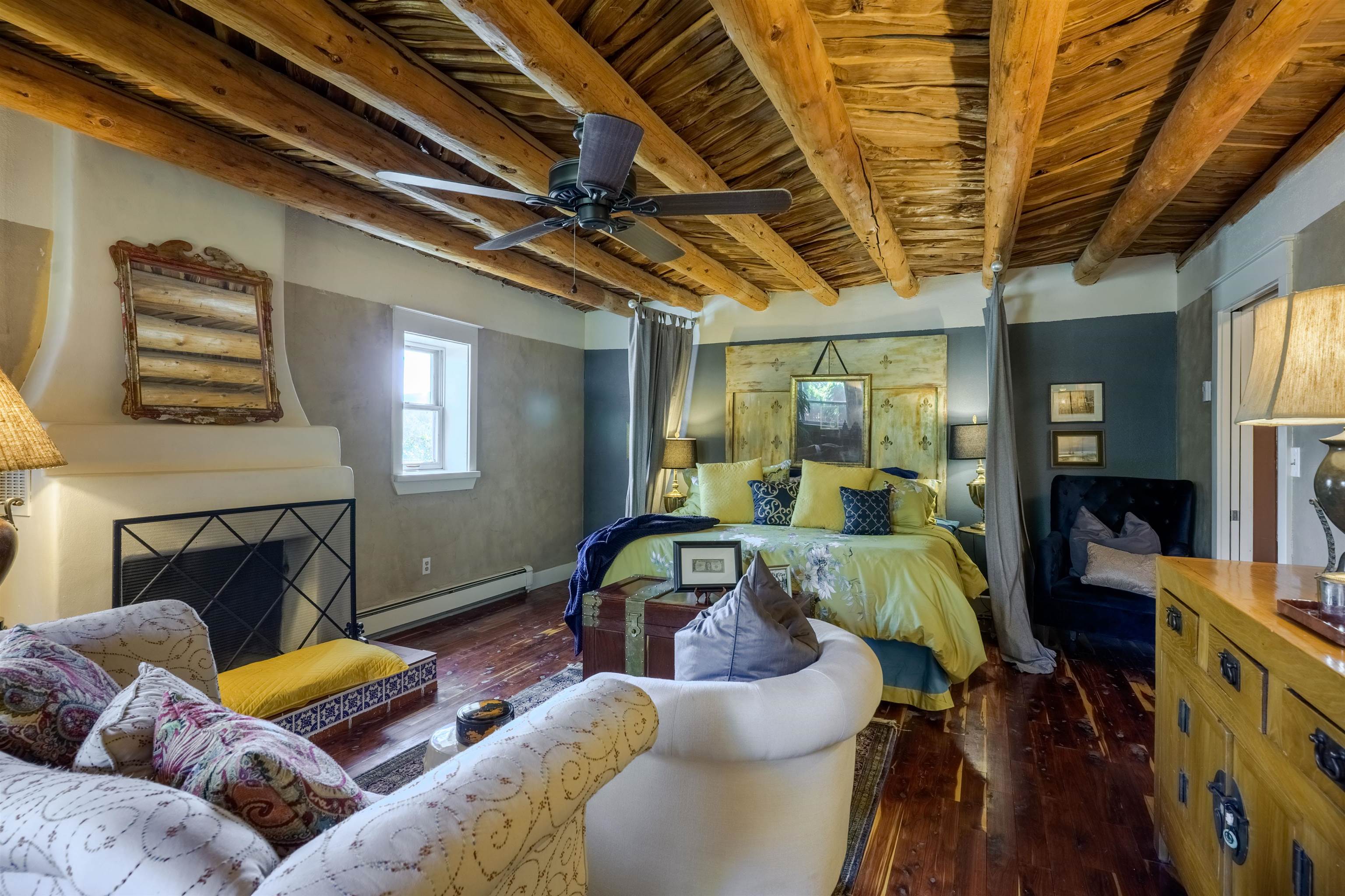 222 Hwy 240, Ranchos de Taos, New Mexico image 20