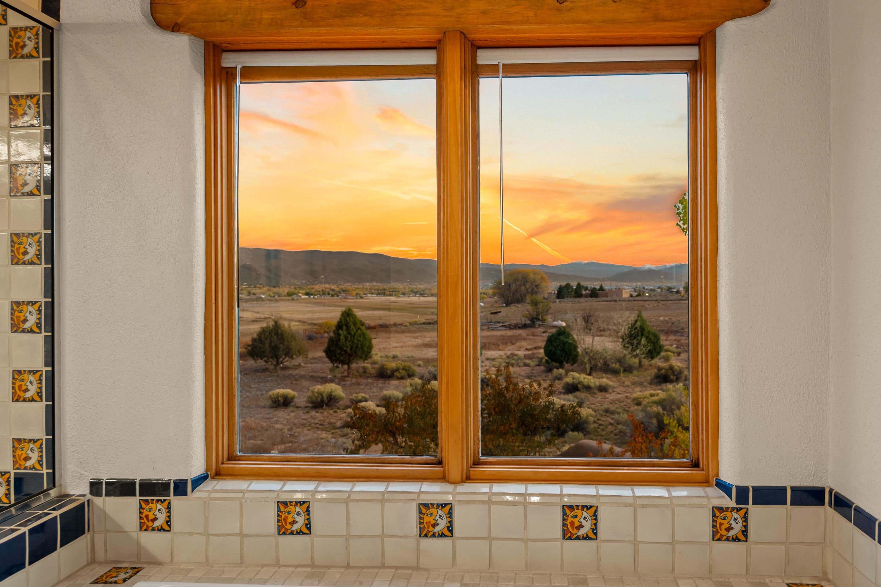 El Prado, New Mexico 87529, United States, 4 Bedrooms Bedrooms, ,4 BathroomsBathrooms,Residential,Active,237473