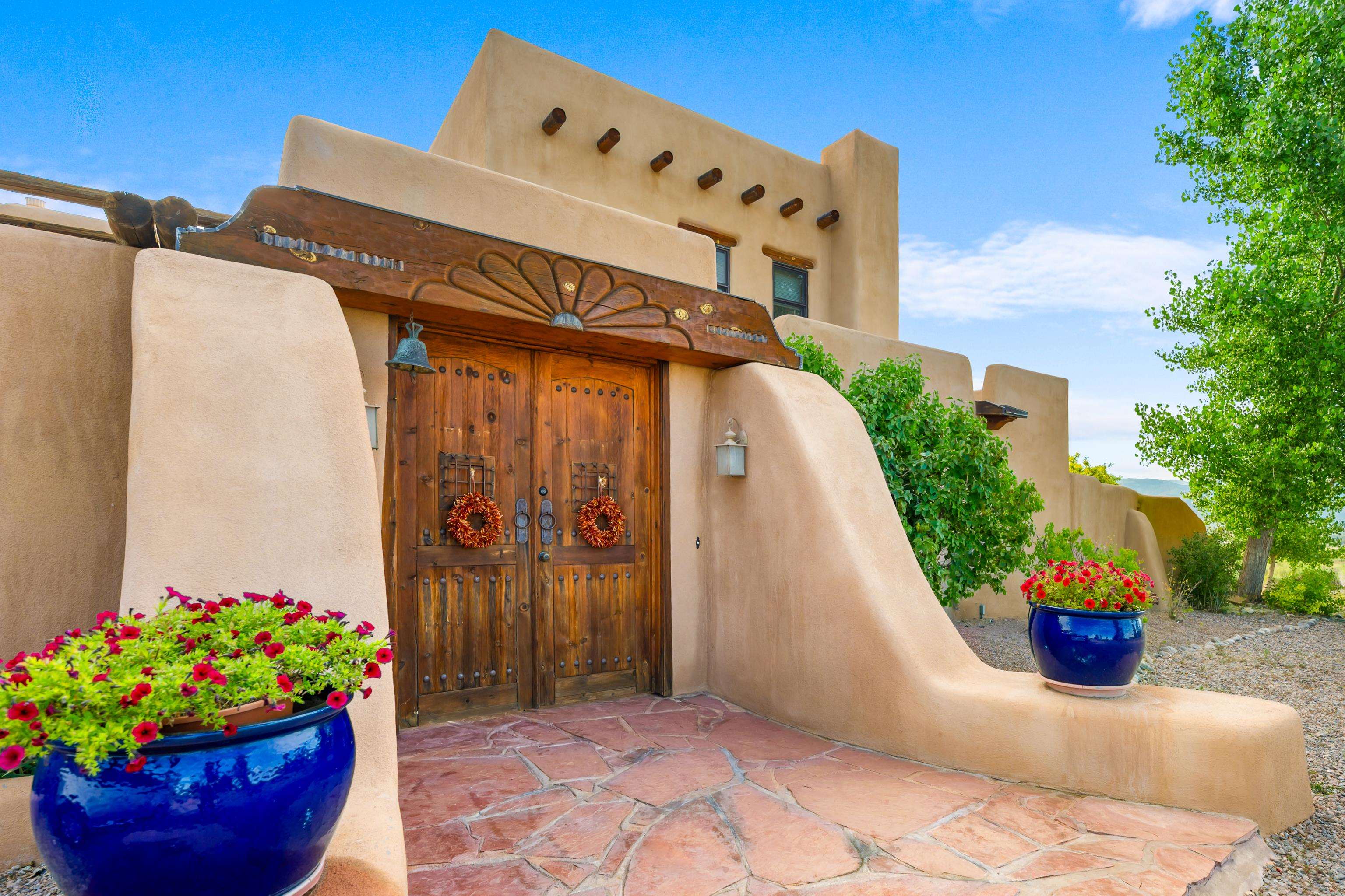 El Prado, New Mexico 87529, United States, 4 Bedrooms Bedrooms, ,4 BathroomsBathrooms,Residential,Active,237473