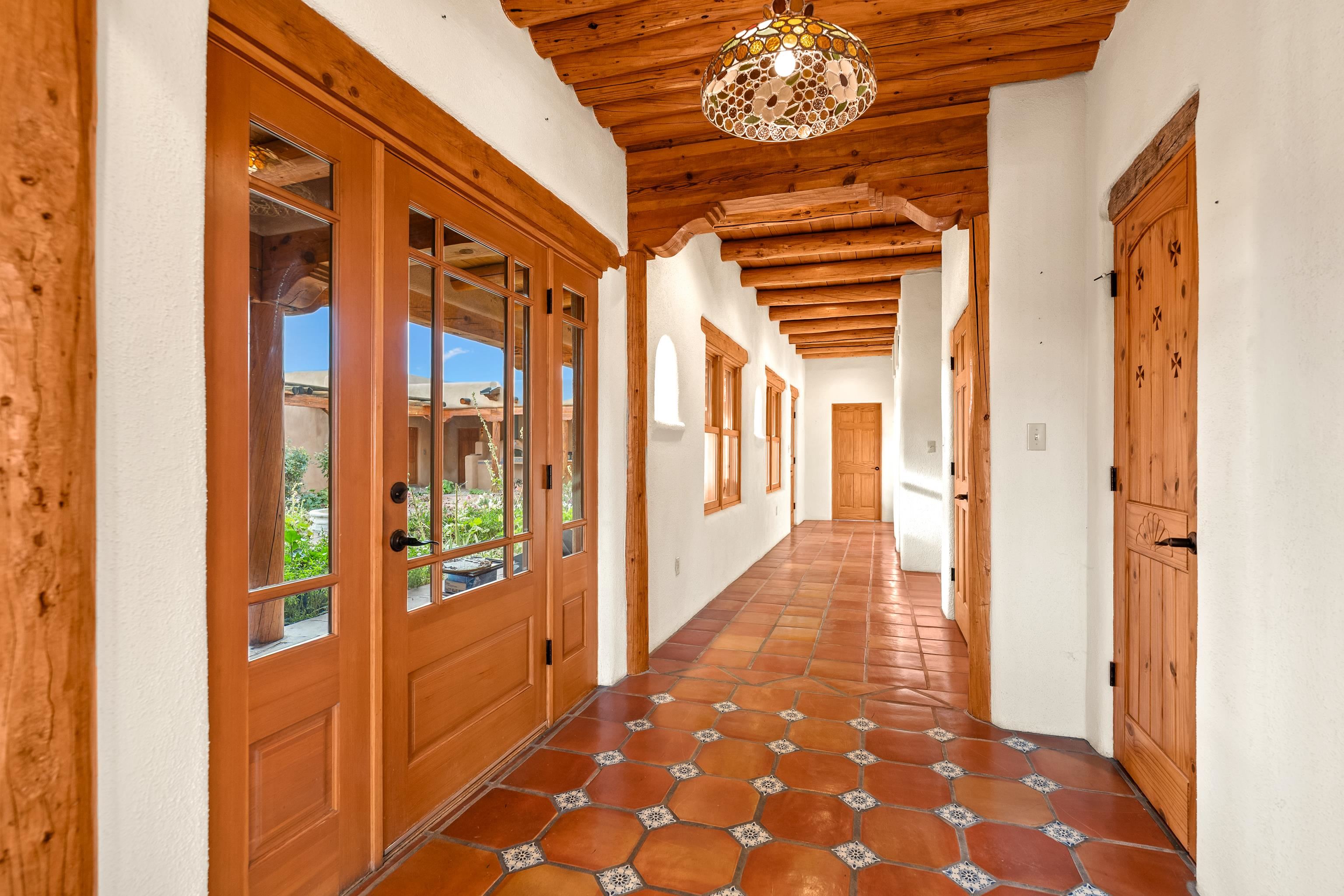 El Prado, New Mexico 87529, United States, 4 Bedrooms Bedrooms, ,4 BathroomsBathrooms,Residential,Active,237473