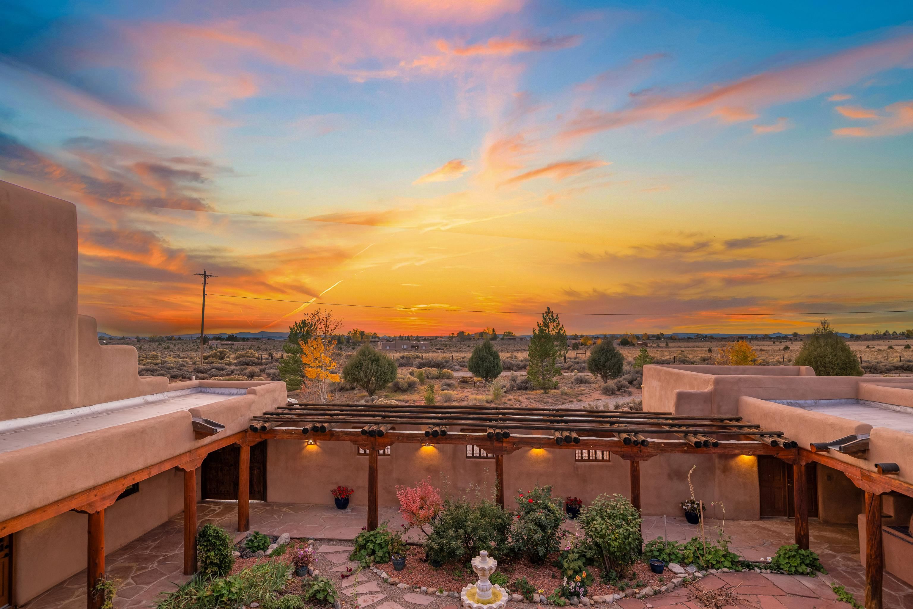 El Prado, New Mexico 87529, United States, 4 Bedrooms Bedrooms, ,4 BathroomsBathrooms,Residential,Active,237473