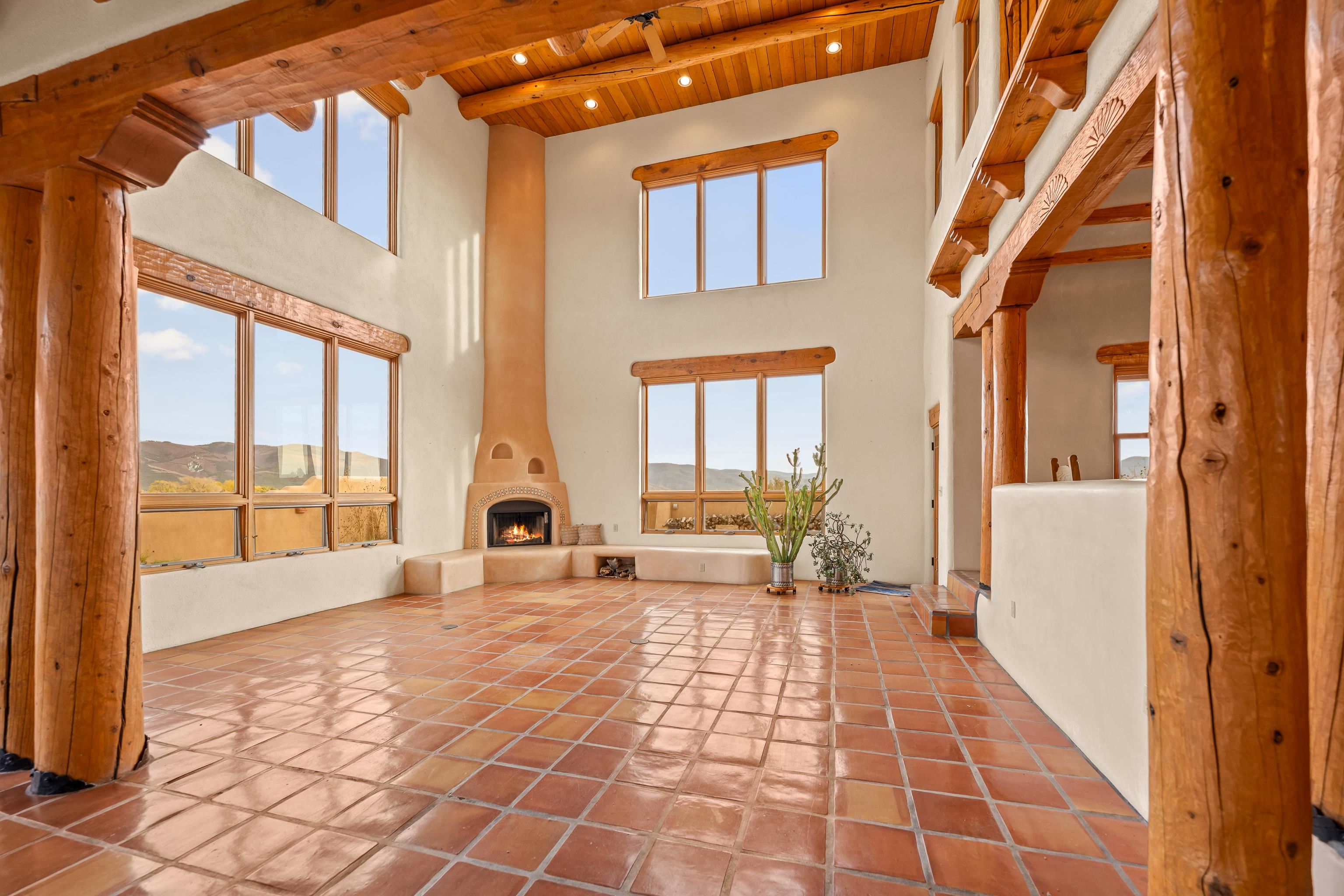 El Prado, New Mexico 87529, United States, 4 Bedrooms Bedrooms, ,4 BathroomsBathrooms,Residential,Active,237473