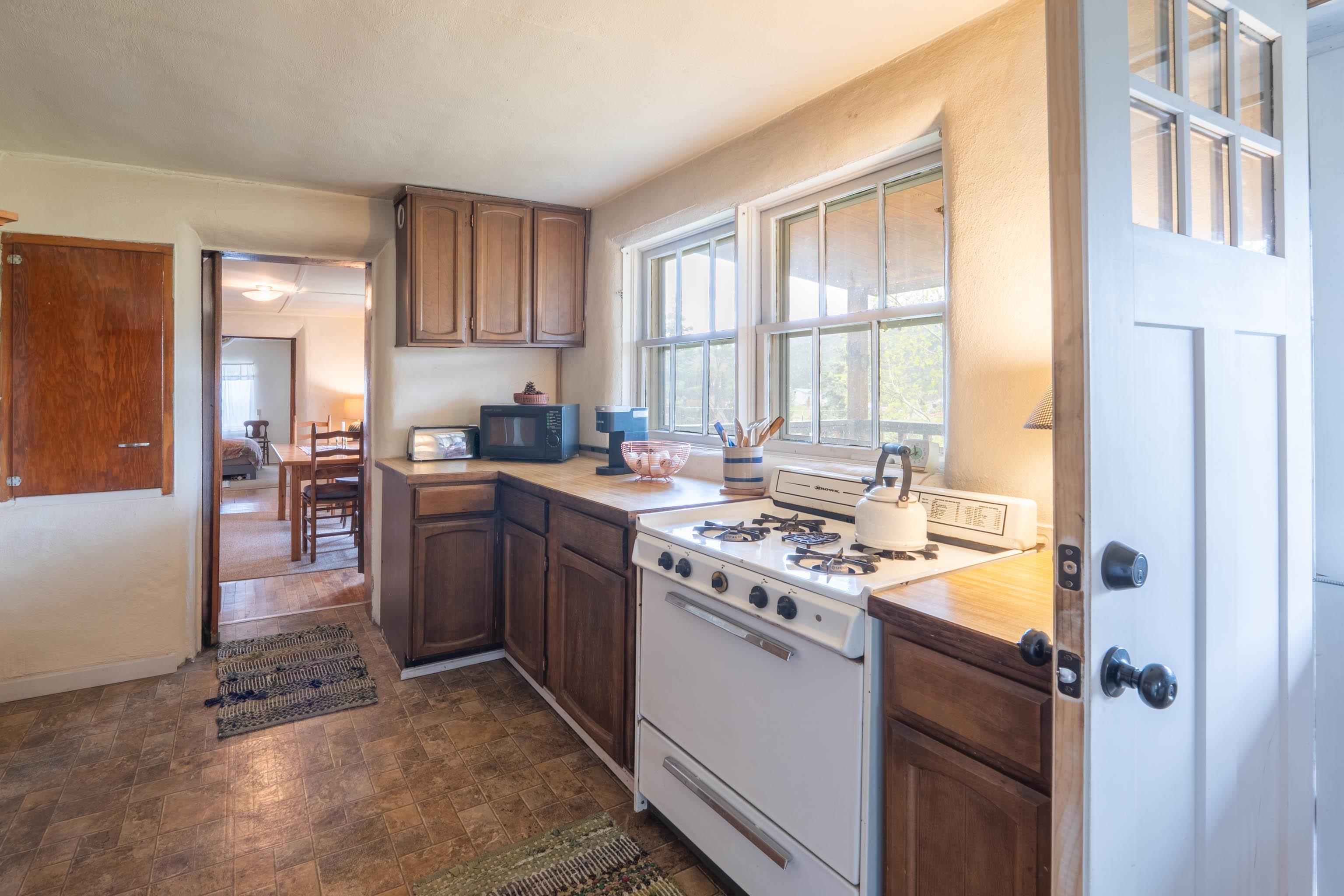 46 Cr B024, Holman, New Mexico image 13