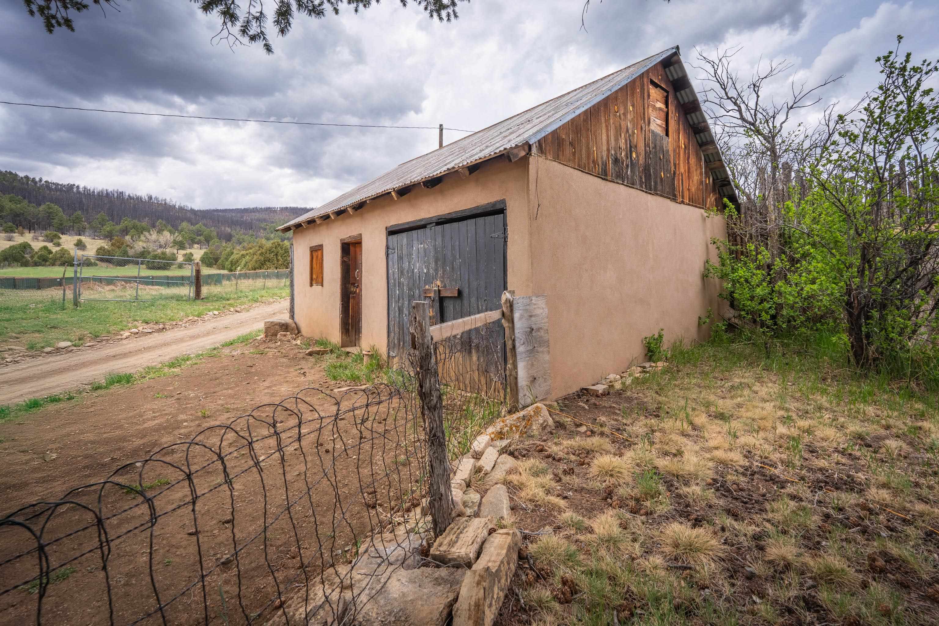 46 Cr B024, Holman, New Mexico image 49