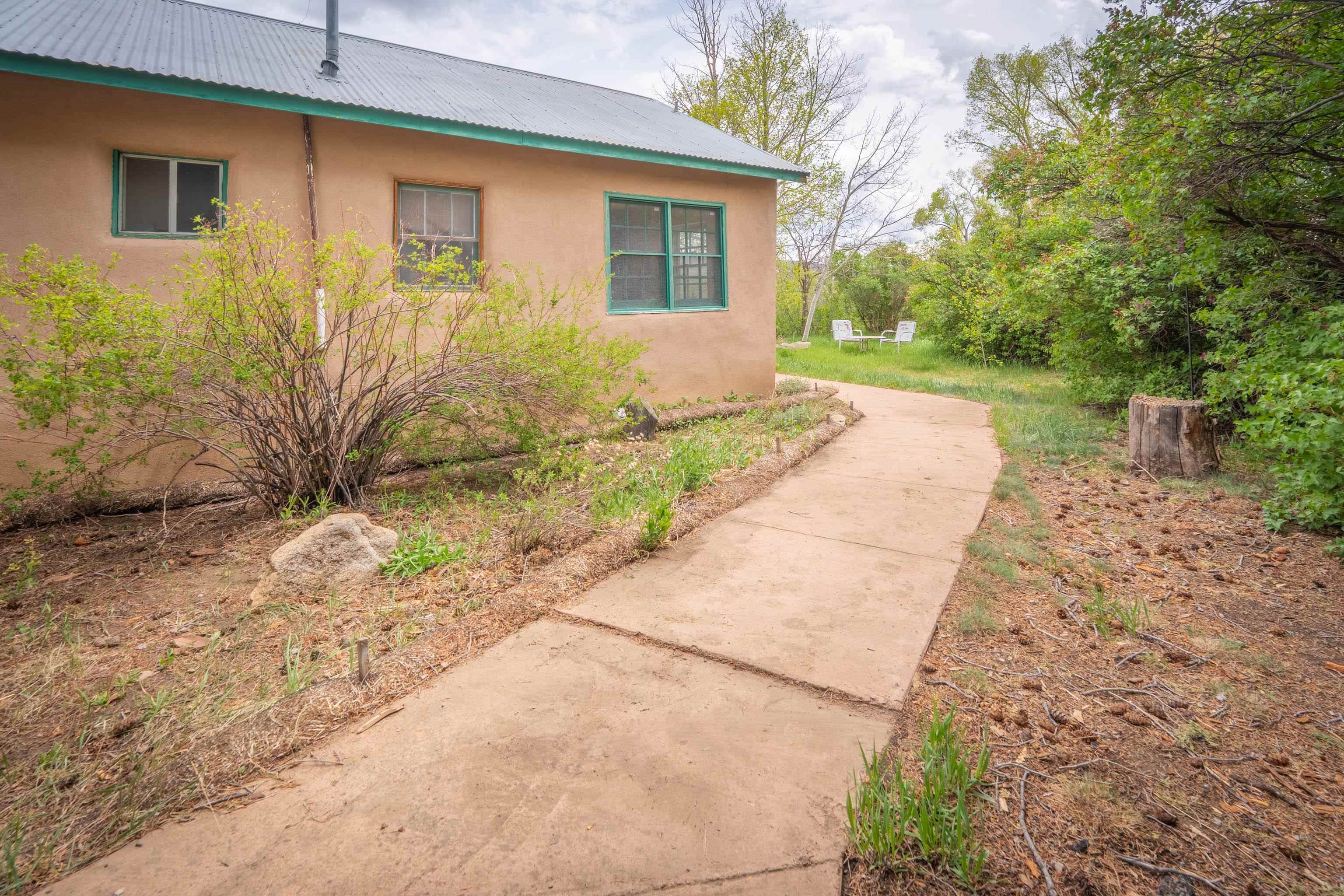 46 Cr B024, Holman, New Mexico image 38
