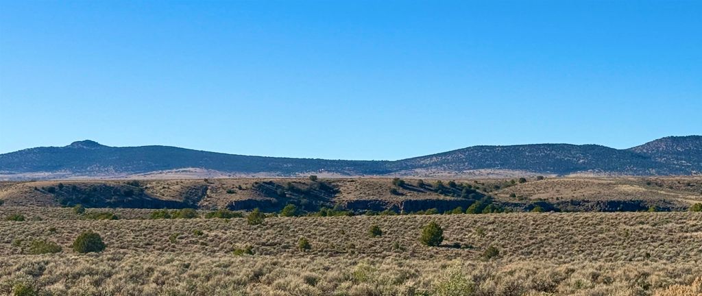 Photo of End of Calle Filiberto, El Prado, NM 87529 (MLS # 114462)