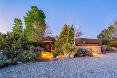 Homes For Sale - 267 Hondo Seco Road<br/> Arroyo Seco, NM 87514