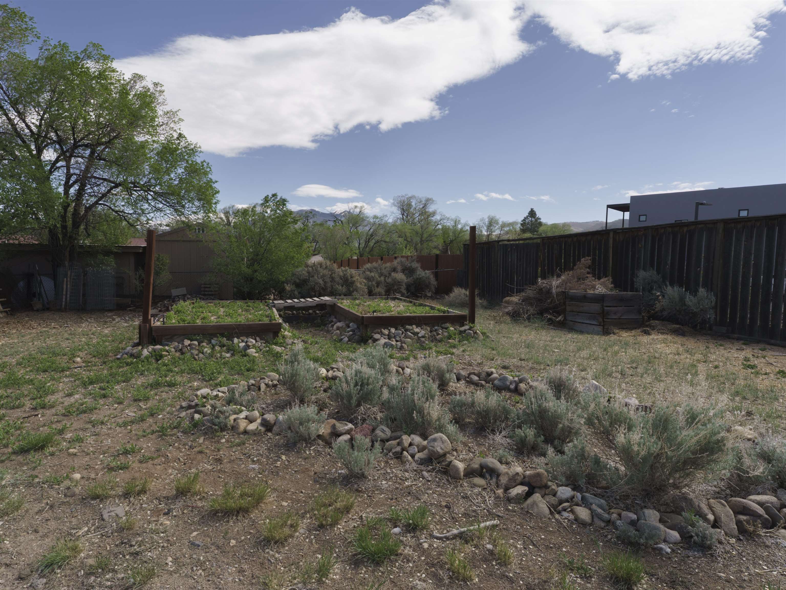 807 Hill Dr, Taos, New Mexico image 37