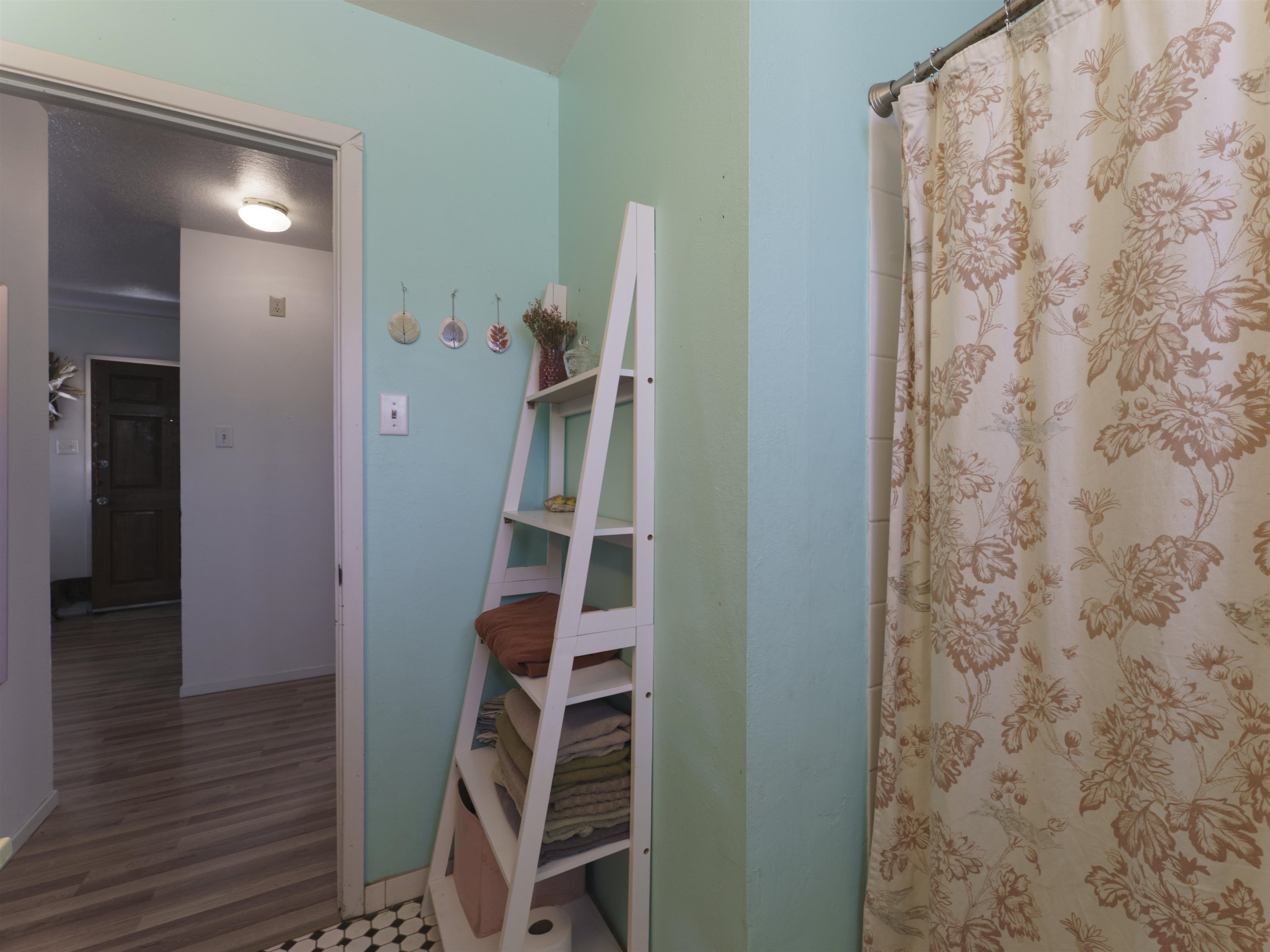 807 Hill Dr, Taos, New Mexico image 33