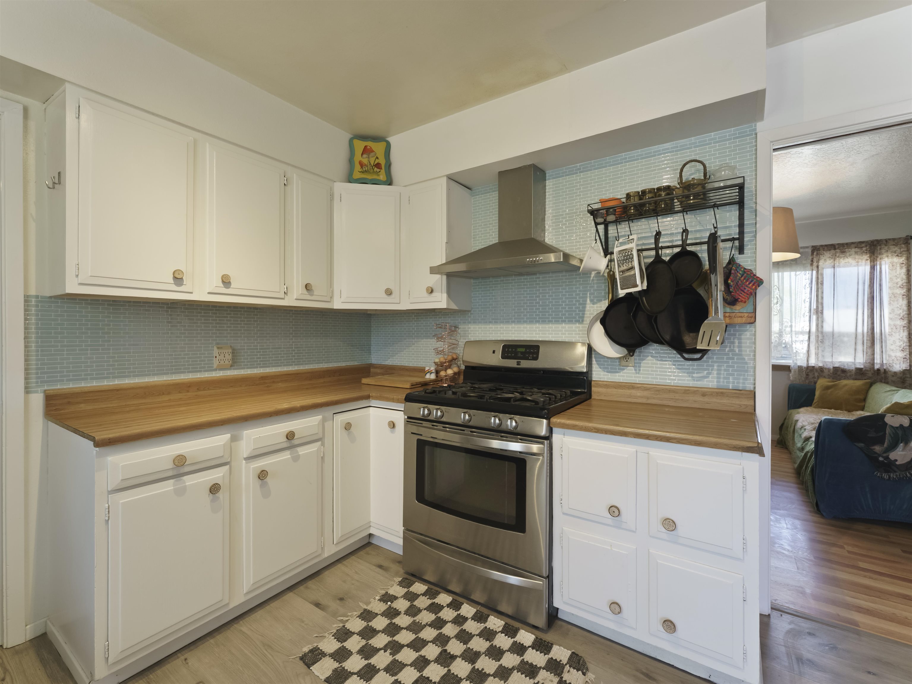 807 Hill Dr, Taos, New Mexico image 9