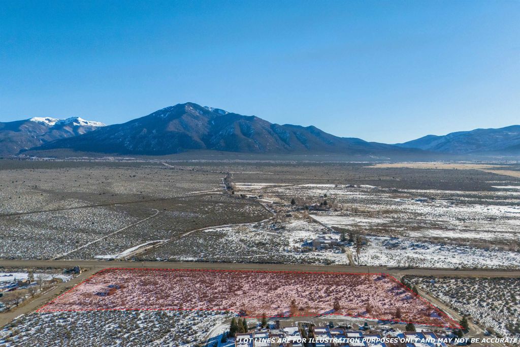 Photo of 86 Comanche Road, El Prado, NM 87529 (MLS # 114562)