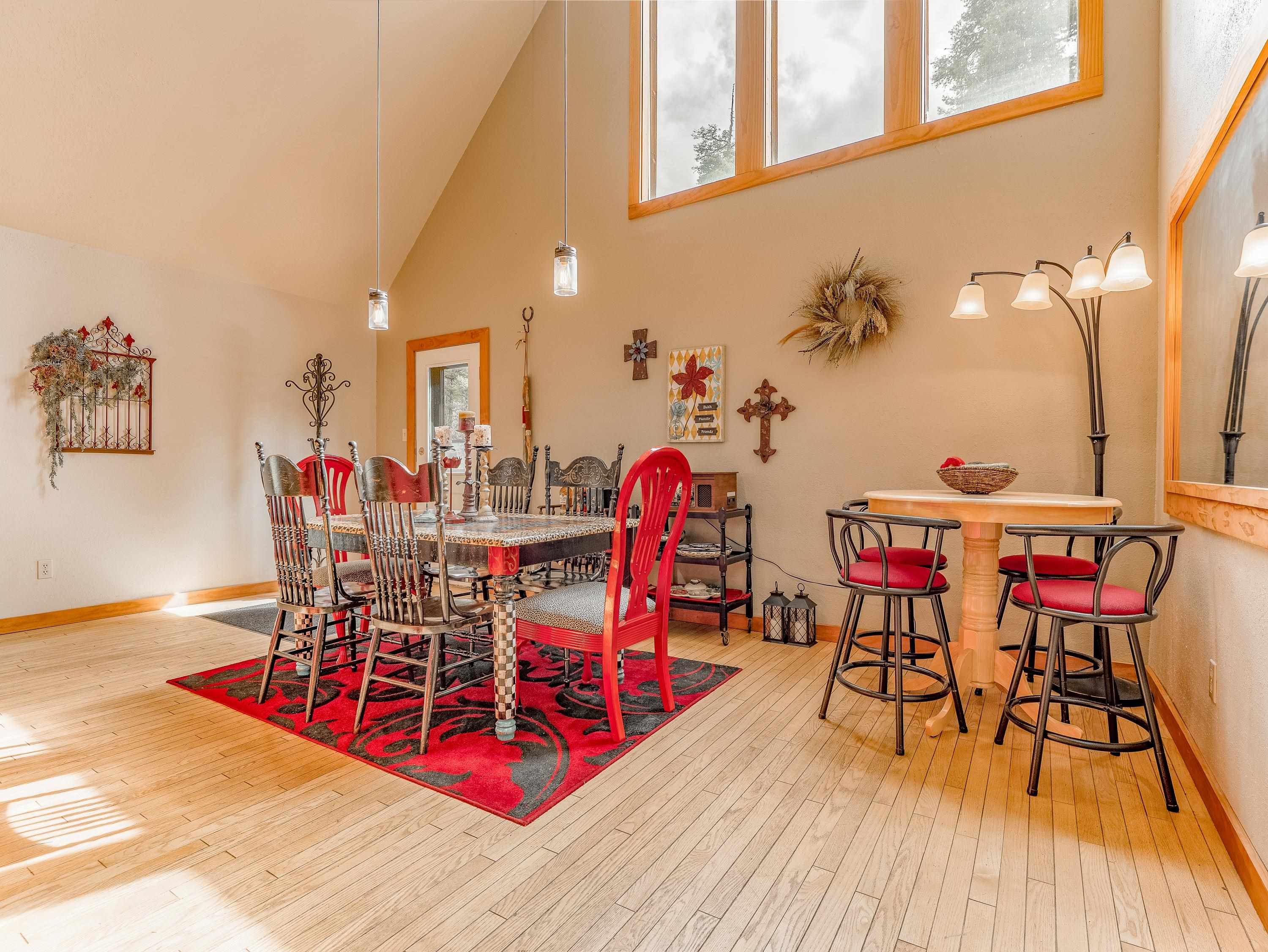 Angel Fire, New Mexico 87710, United States, 2 Bedrooms Bedrooms, ,2 BathroomsBathrooms,Residential,Active,235542