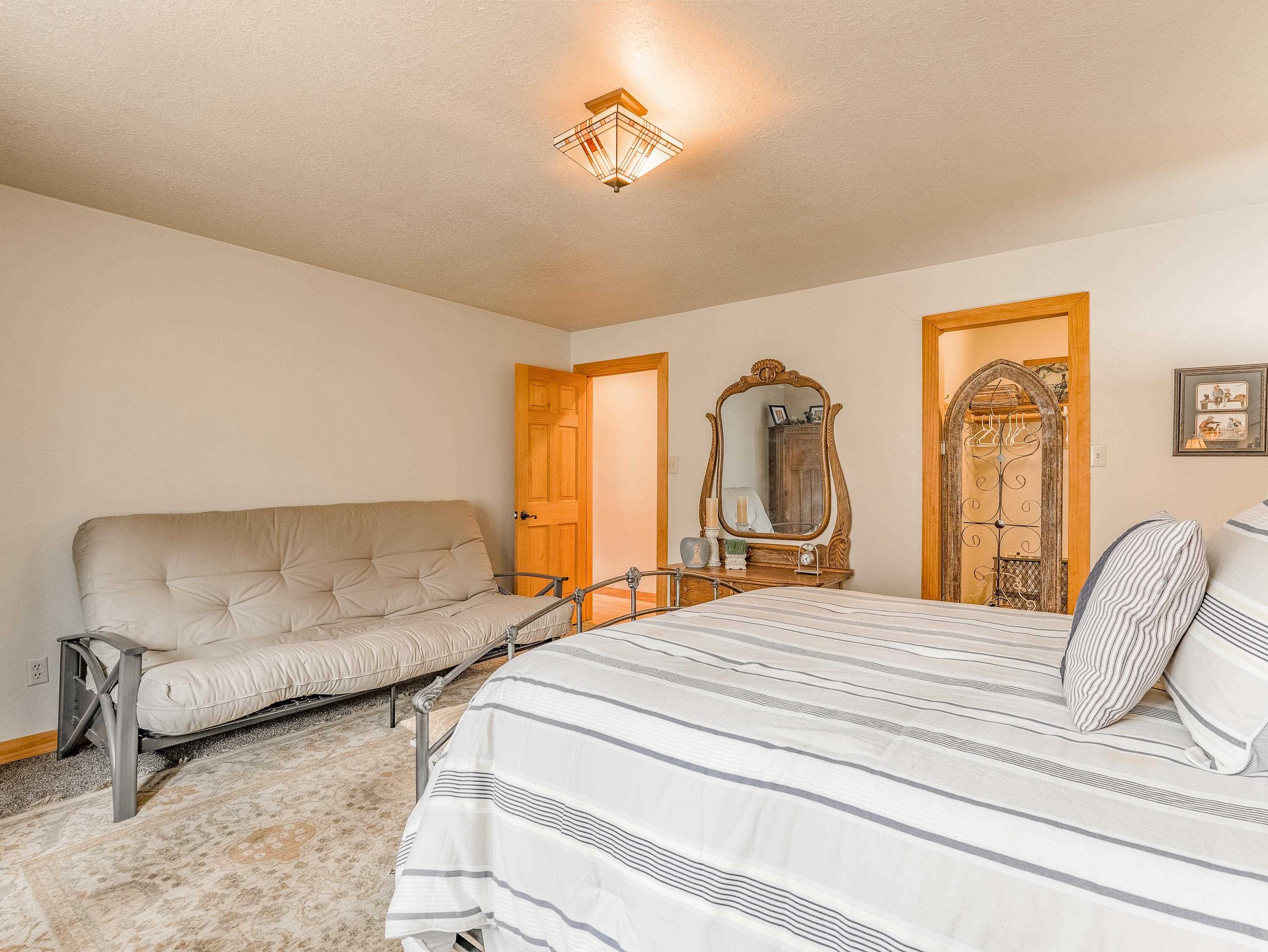 Angel Fire, New Mexico 87710, United States, 2 Bedrooms Bedrooms, ,2 BathroomsBathrooms,Residential,Active,235542