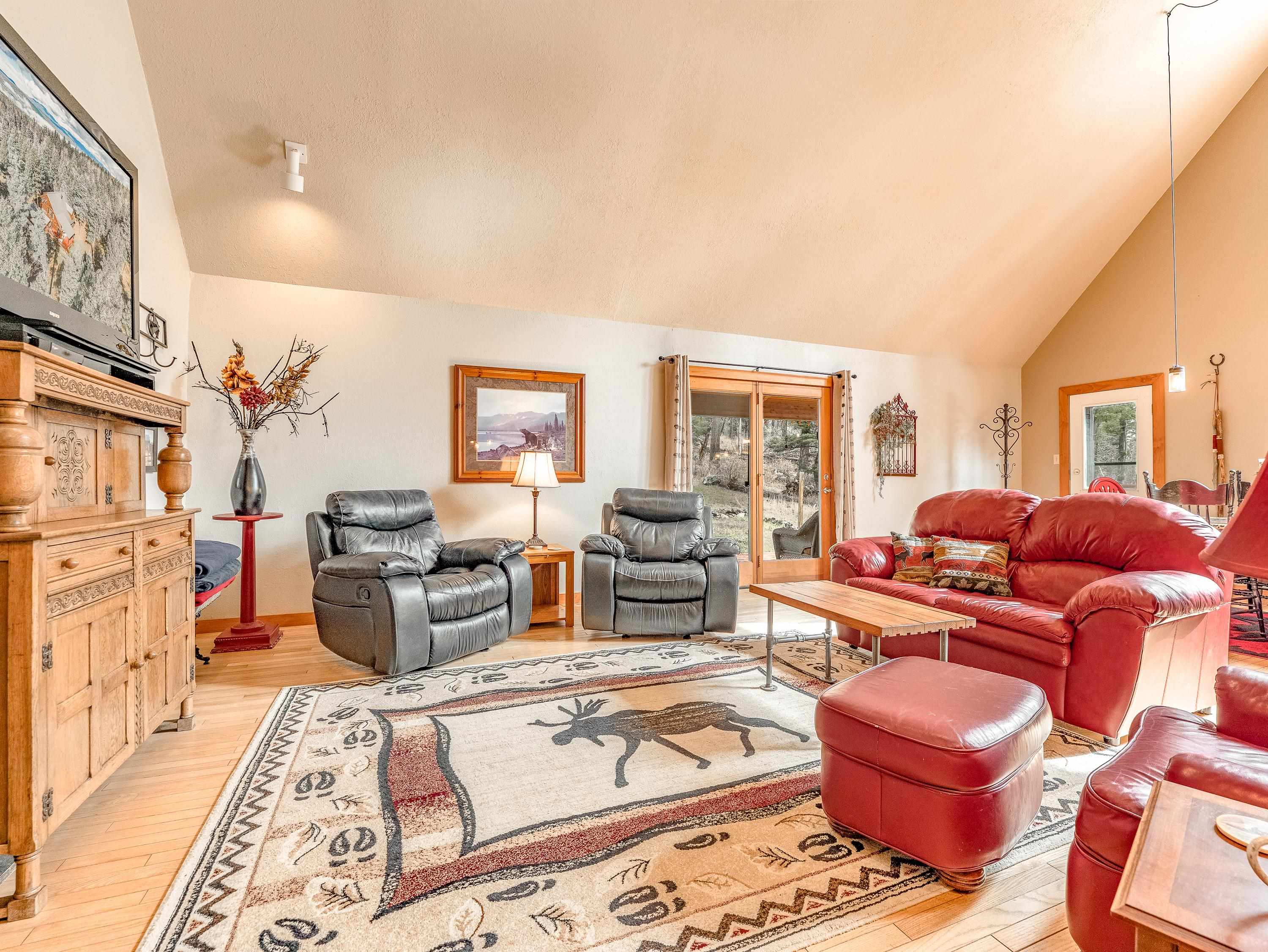 Angel Fire, New Mexico 87710, United States, 2 Bedrooms Bedrooms, ,2 BathroomsBathrooms,Residential,Active,235542