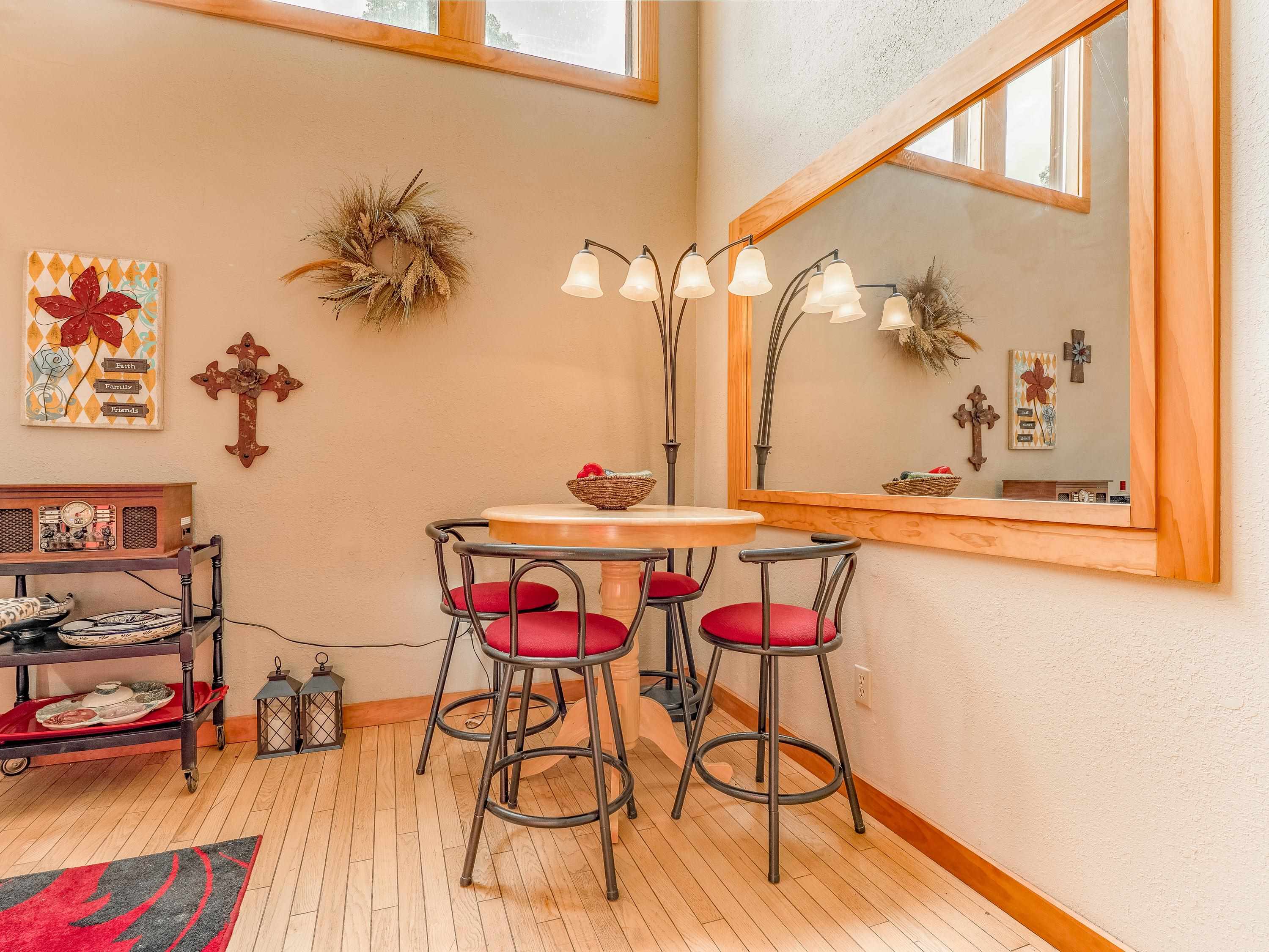 Angel Fire, New Mexico 87710, United States, 2 Bedrooms Bedrooms, ,2 BathroomsBathrooms,Residential,Active,235542