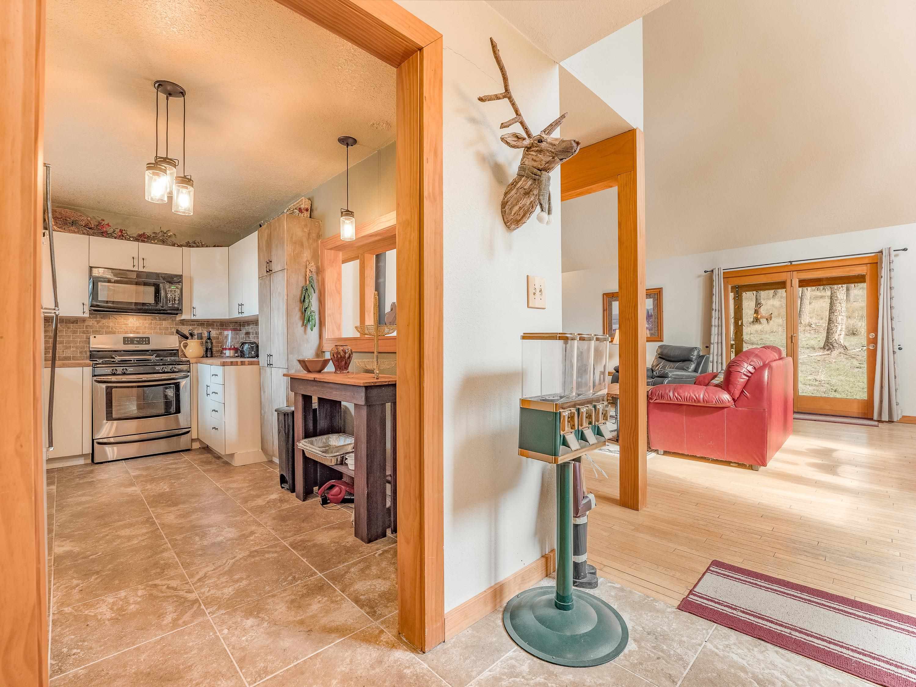 Angel Fire, New Mexico 87710, United States, 2 Bedrooms Bedrooms, ,2 BathroomsBathrooms,Residential,Active,235542