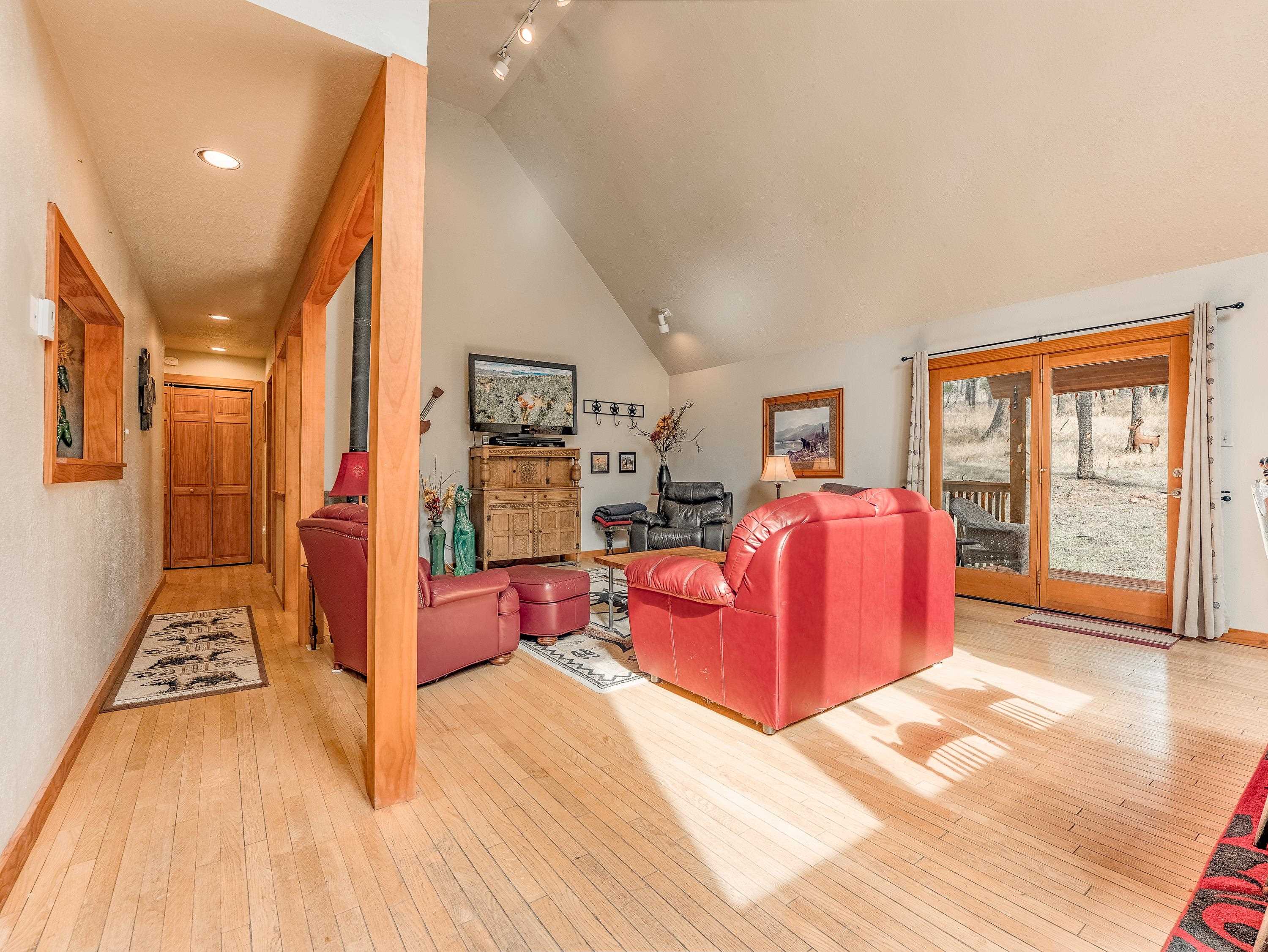 Angel Fire, New Mexico 87710, United States, 2 Bedrooms Bedrooms, ,2 BathroomsBathrooms,Residential,Active,235542