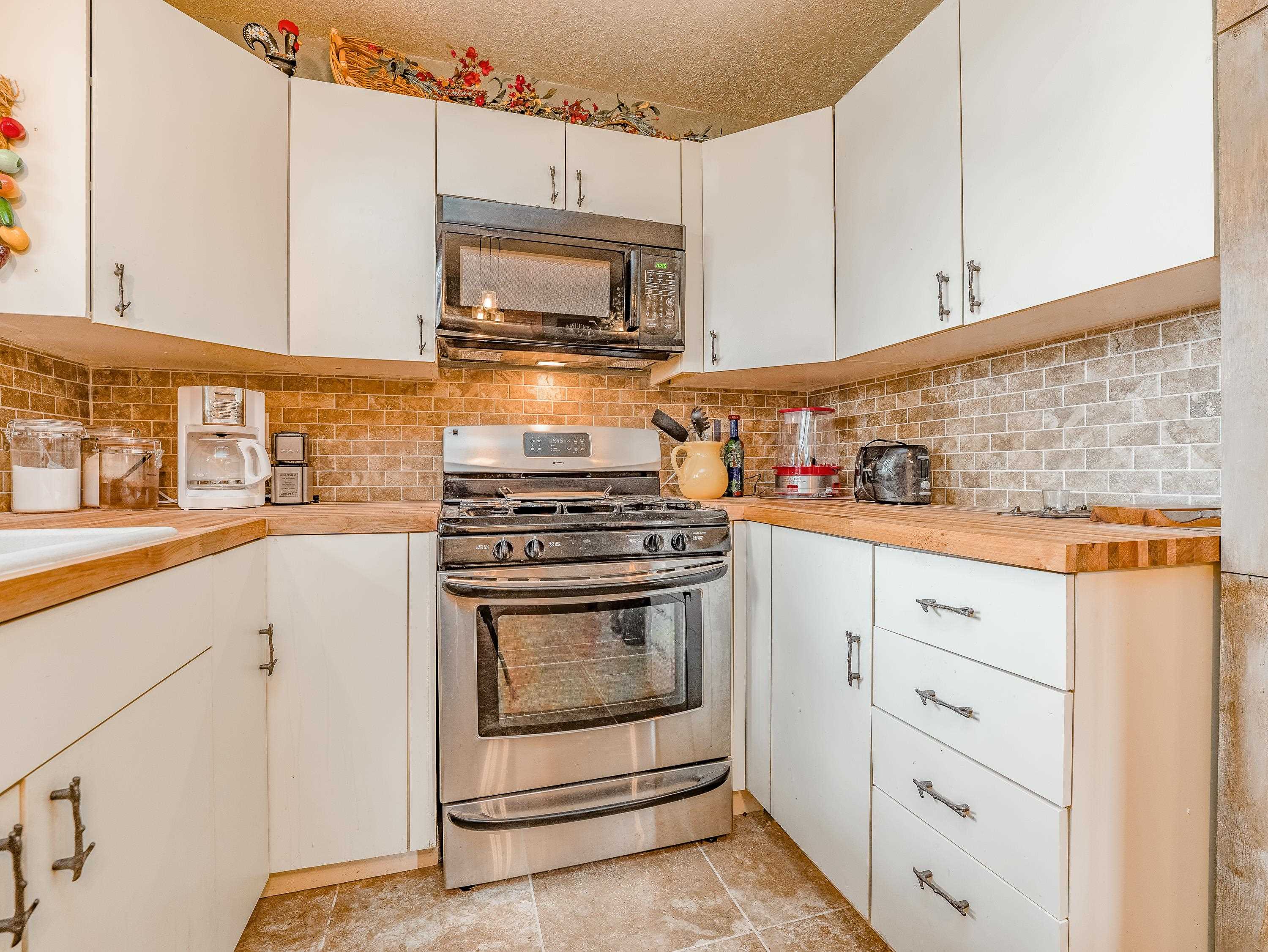 Angel Fire, New Mexico 87710, United States, 2 Bedrooms Bedrooms, ,2 BathroomsBathrooms,Residential,Active,235542