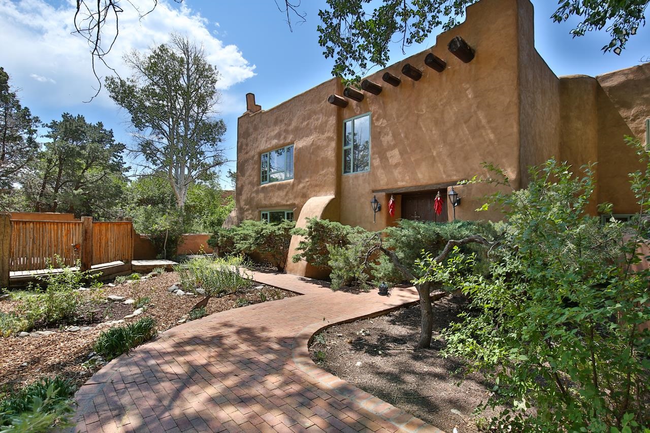 2 State Road 230, El Prado, New Mexico image 2