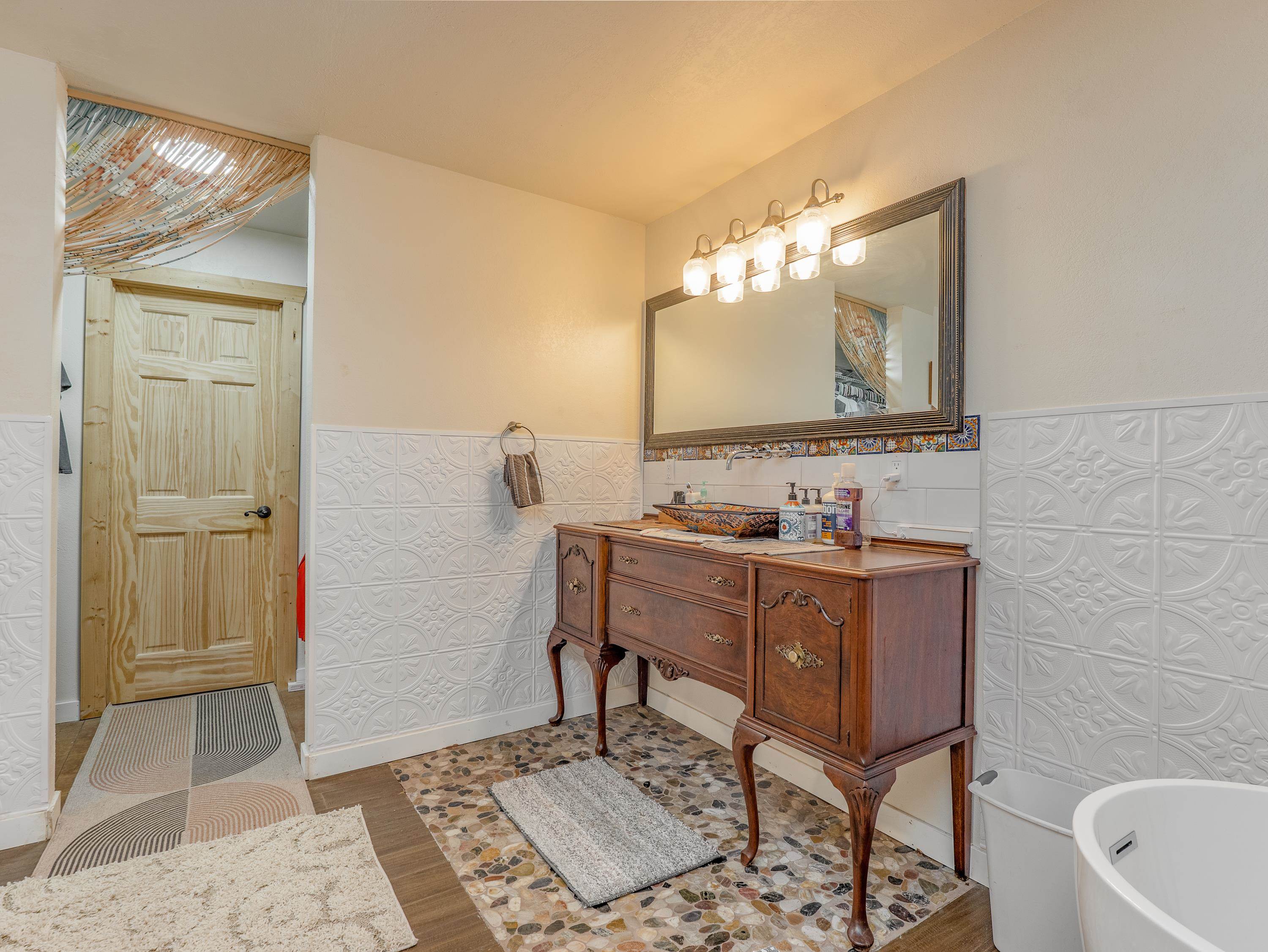 Angel Fire, New Mexico 87710, United States, 6 Bedrooms Bedrooms, ,4 BathroomsBathrooms,Residential,Active,181511