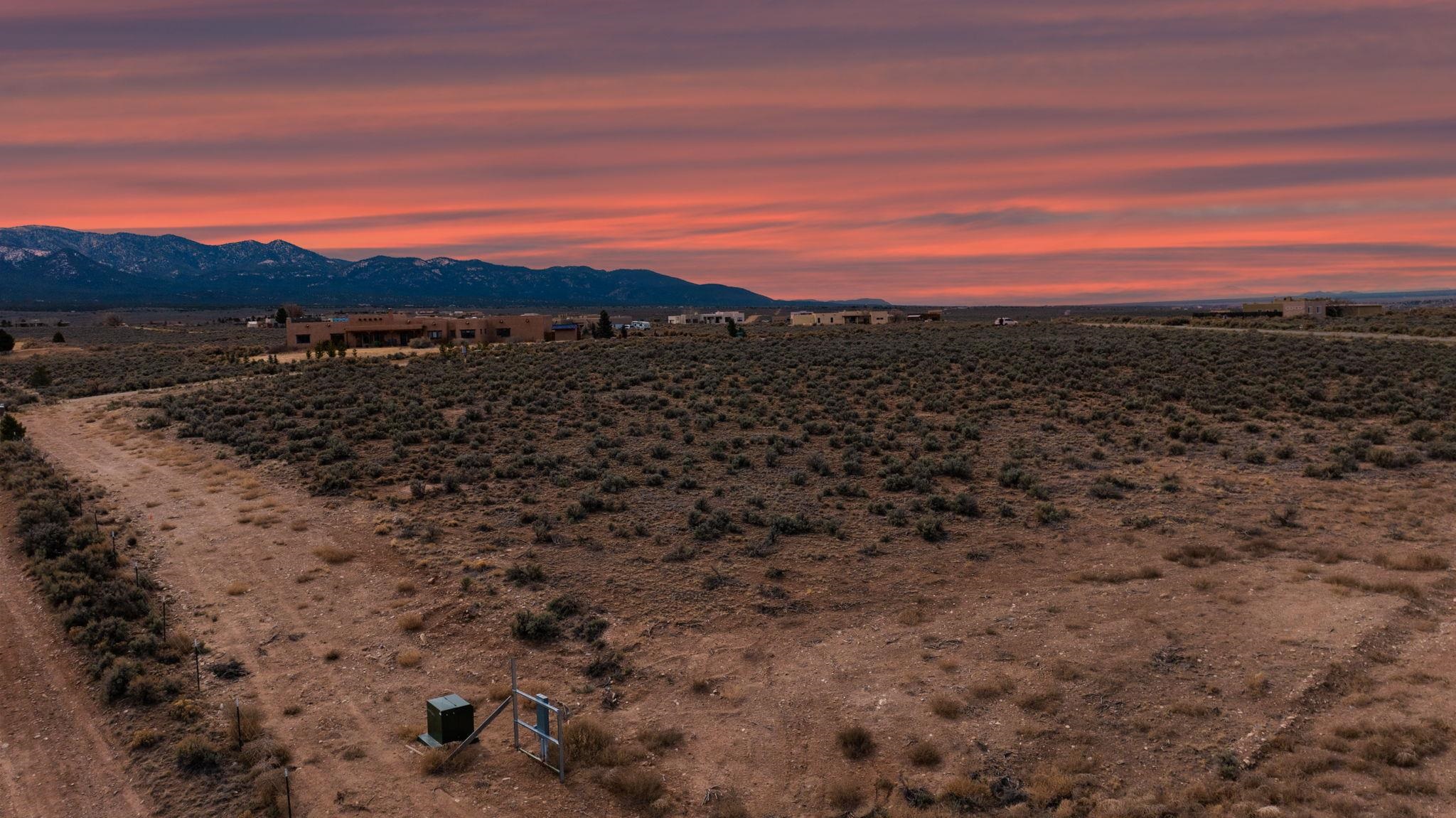 1 Plus Acres Copper Moon, Ranchos de Taos, New Mexico image 13