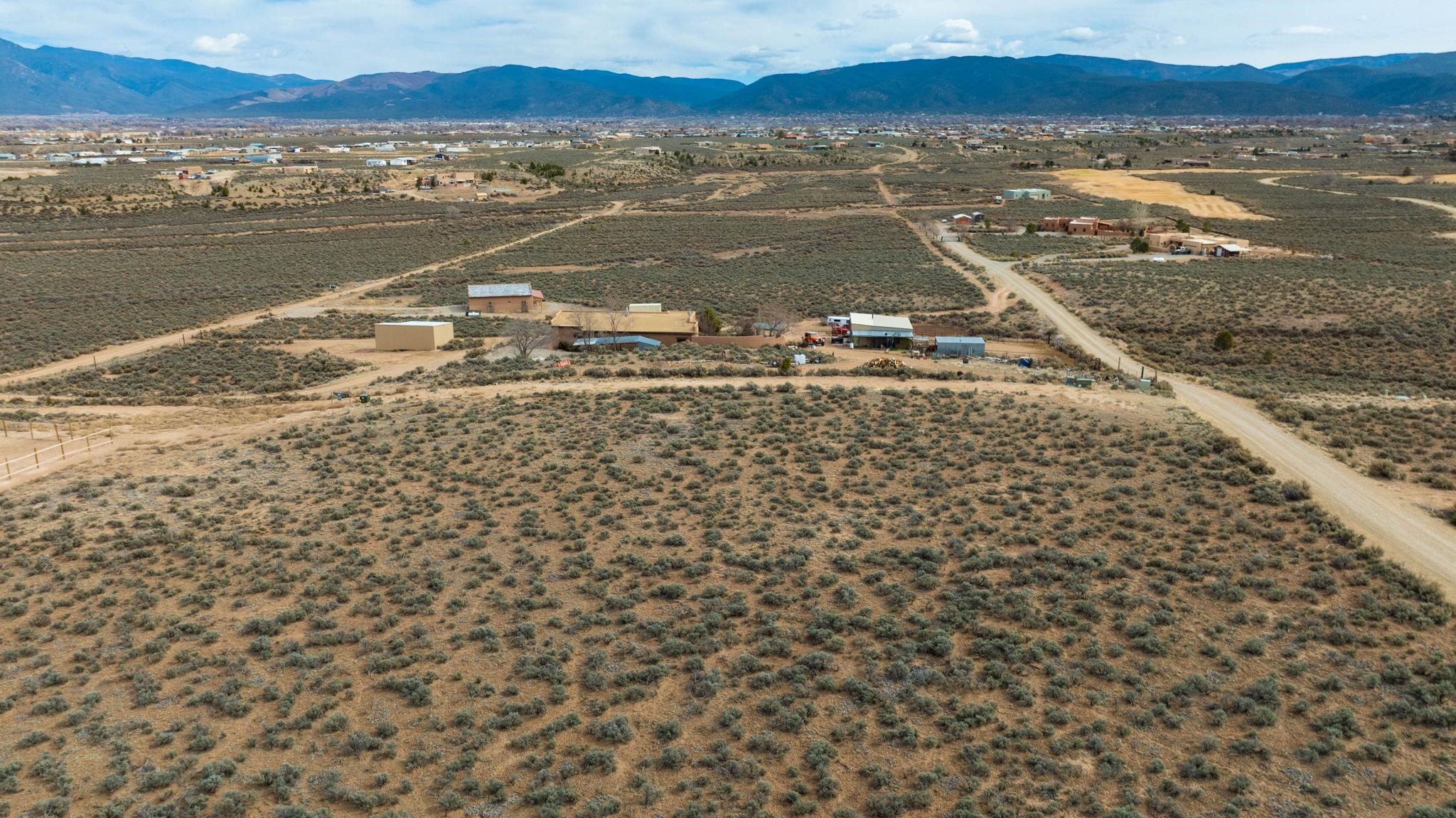 1 Plus Acres Copper Moon, Ranchos de Taos, New Mexico image 7